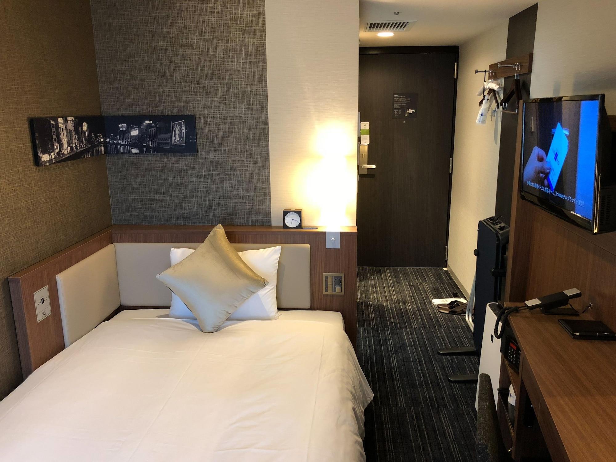Single Female Room