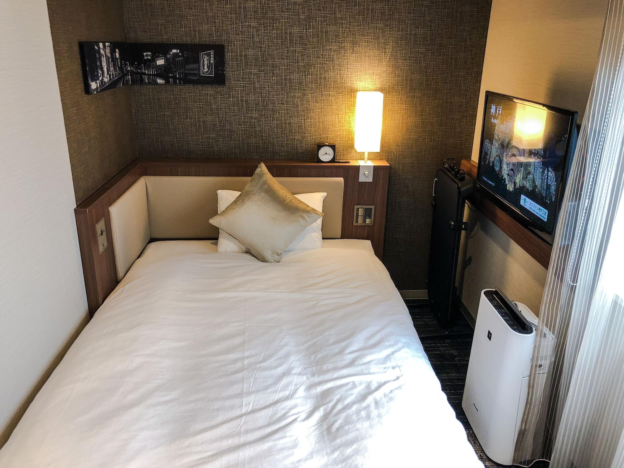 Single Female Room