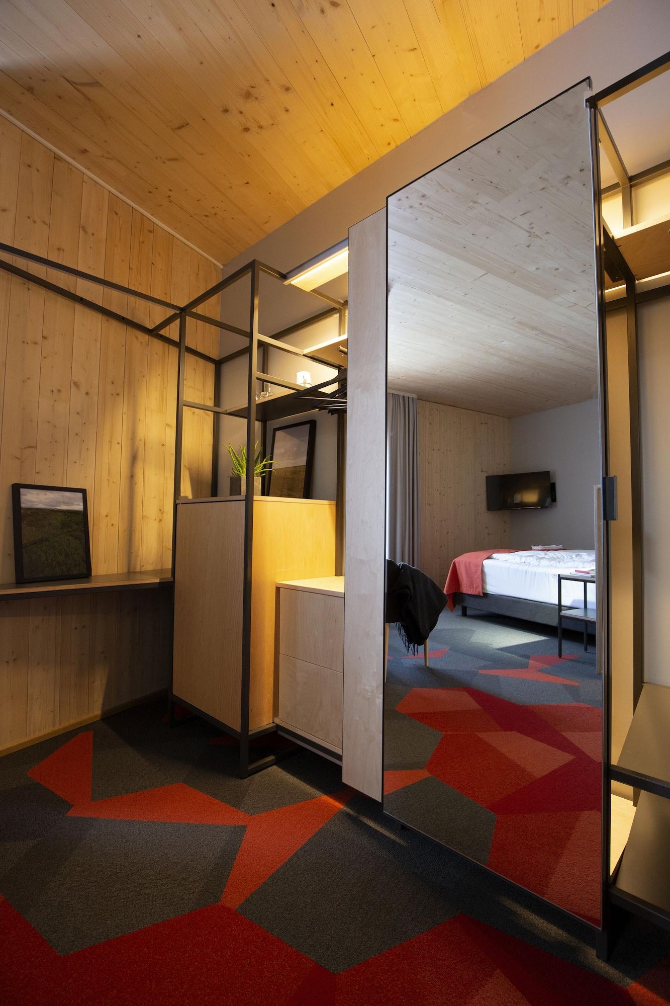 Double or Twin Superior