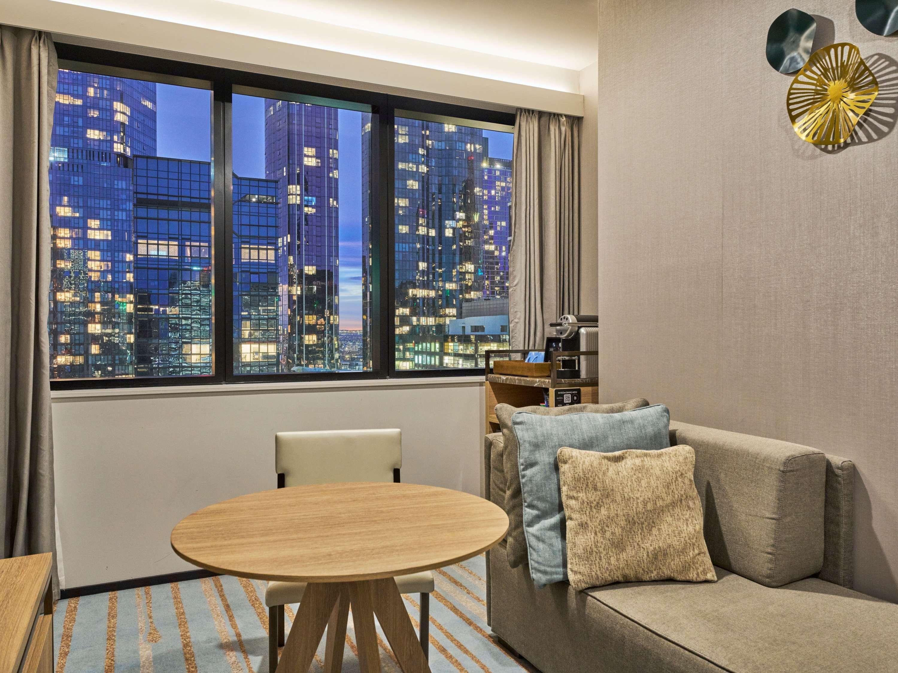 Junior Suite King Size Bed