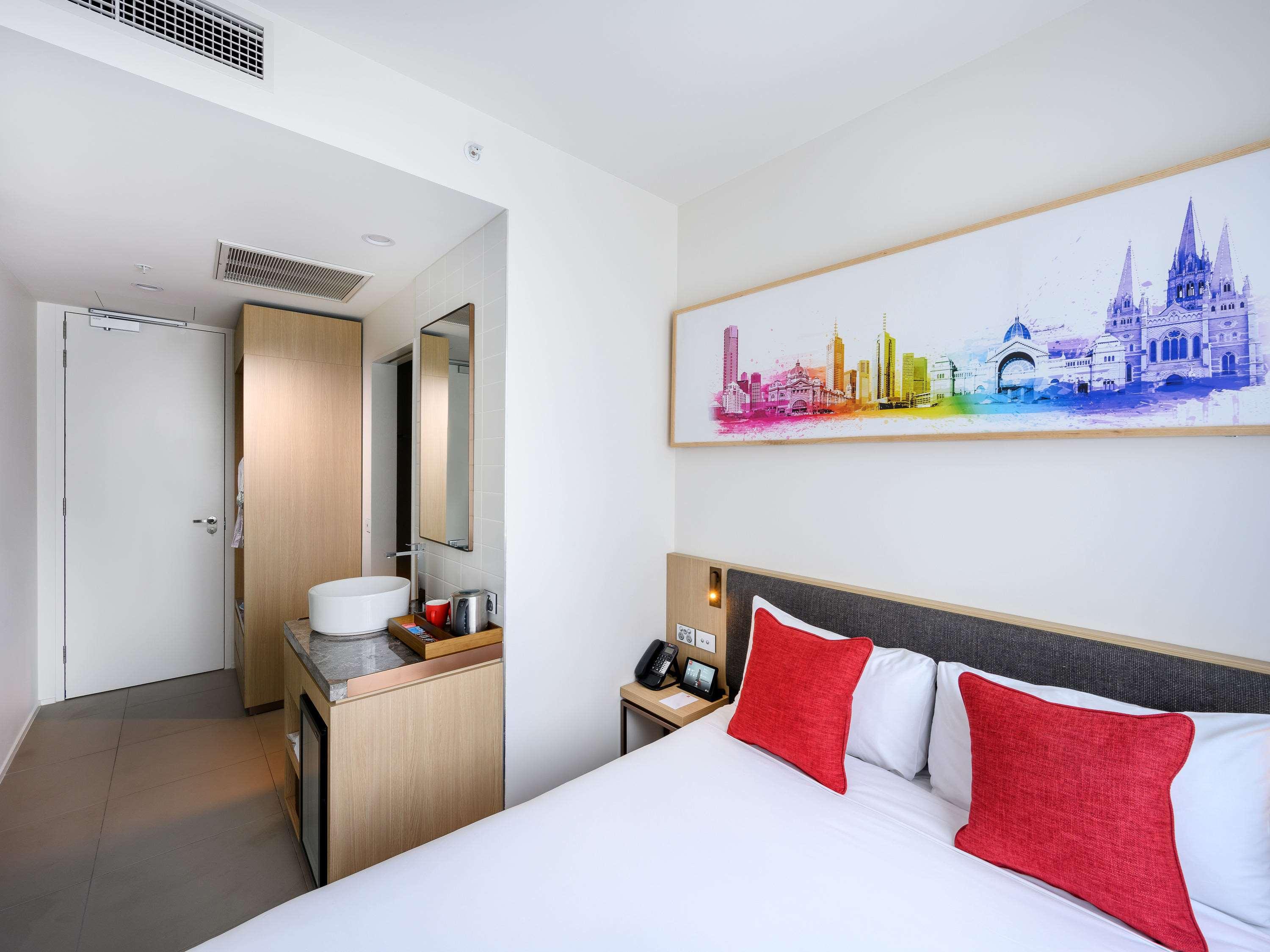 Double Queen Size Bed