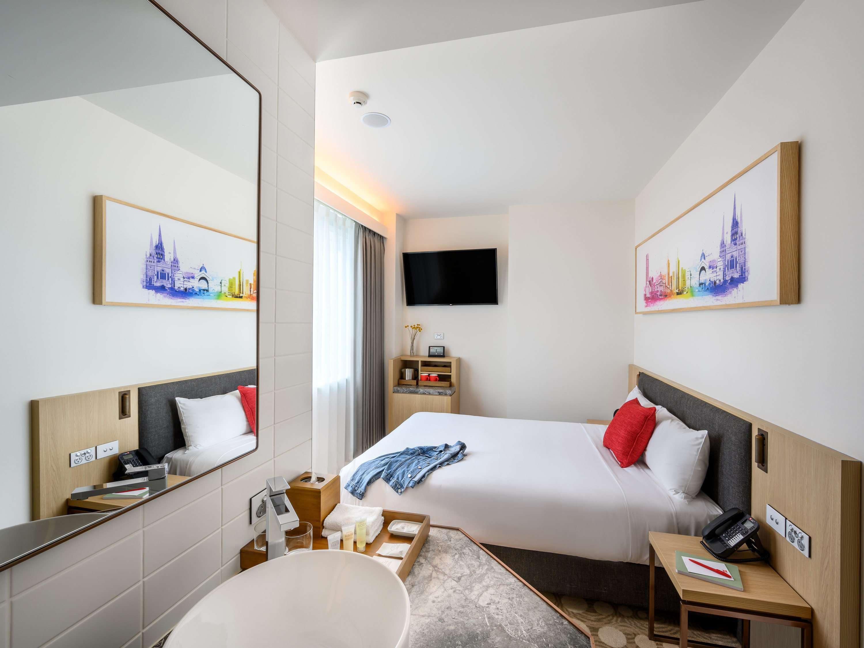 Double Superior Queen Bed