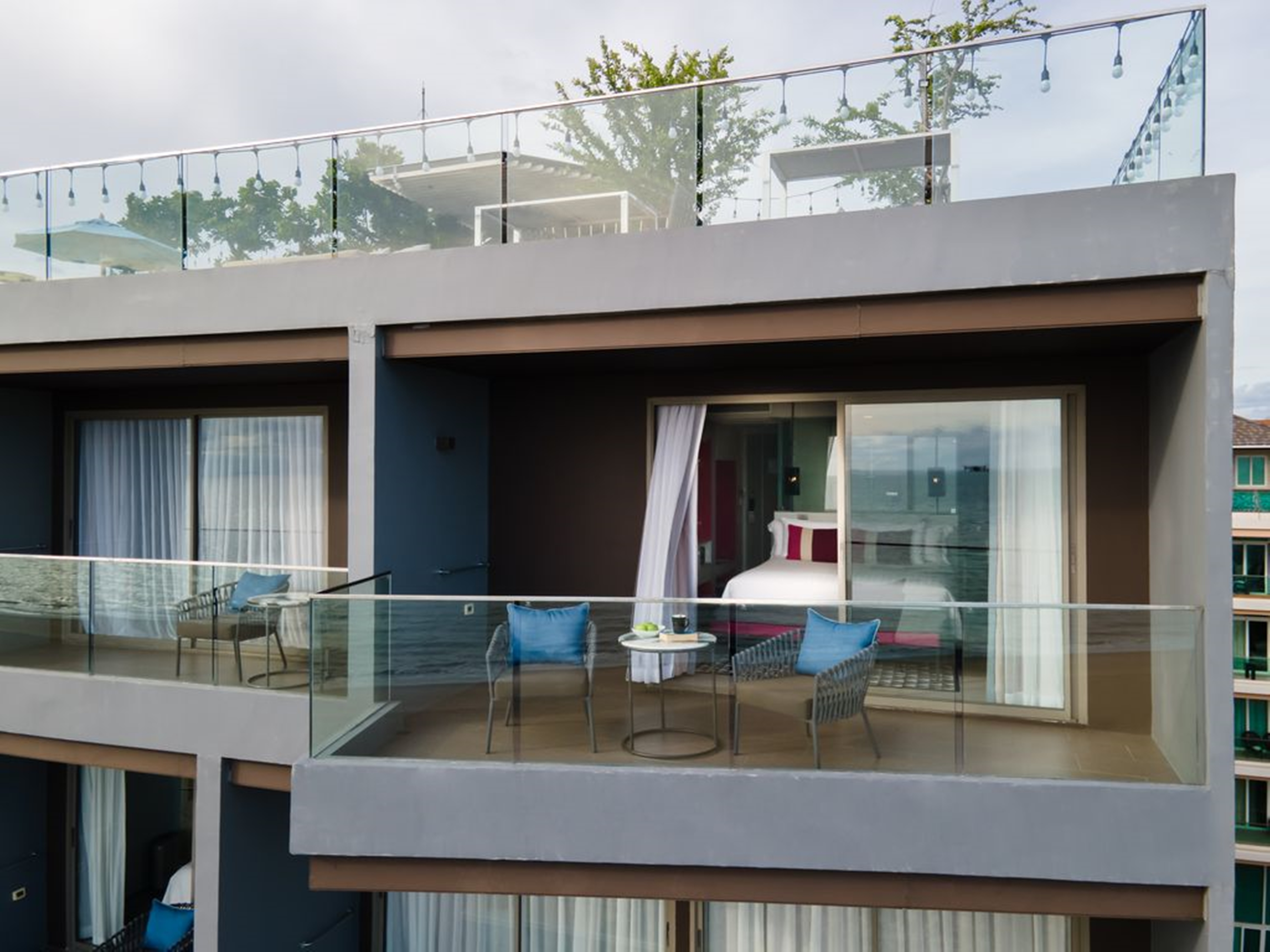 Double Deluxe Sea View with Balcony