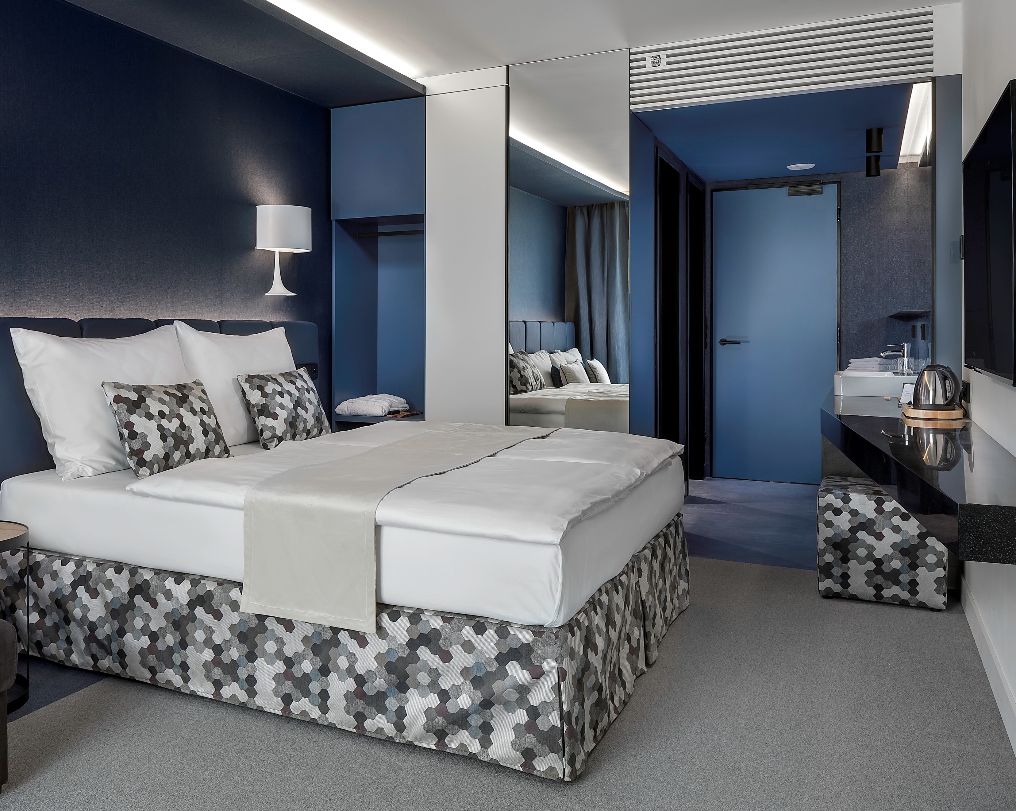 Double or Twin Superior