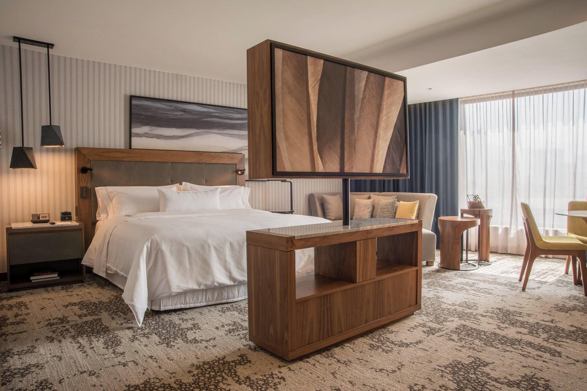 Junior Suite King Size Bed