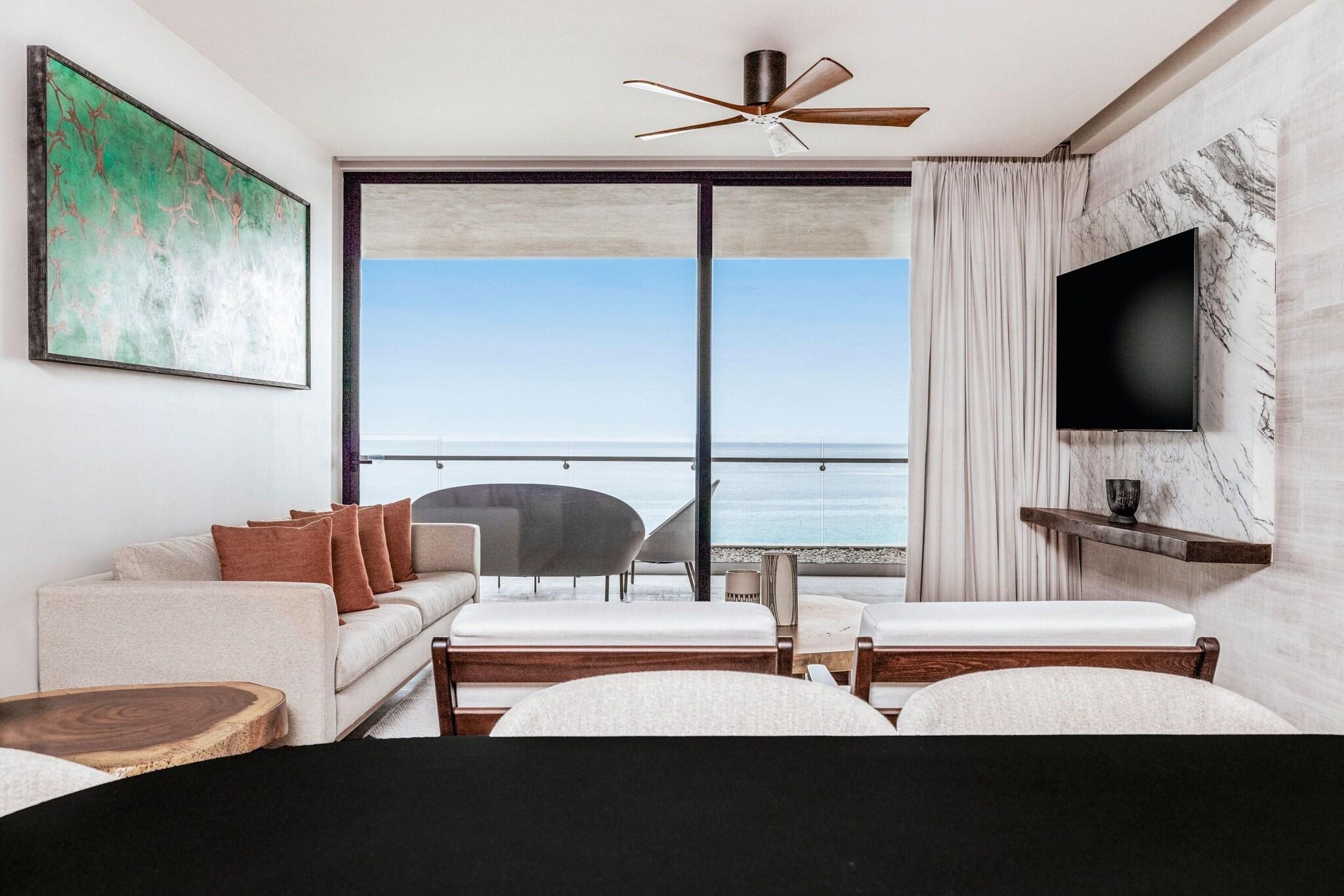 Suite Ocean View Two Double Beds