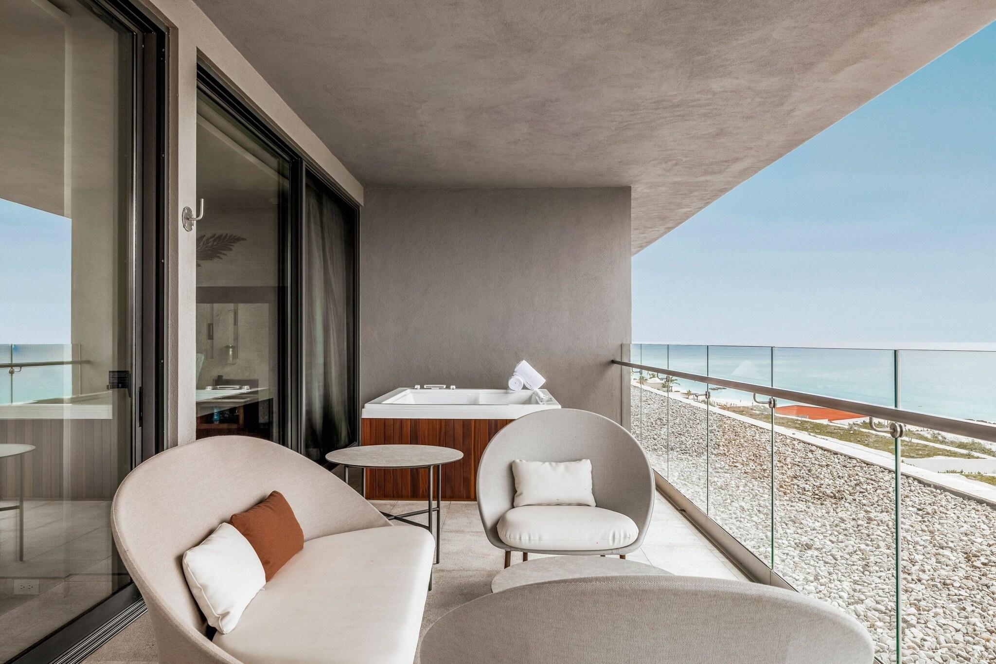 Suite Ocean View Three Bedrooms