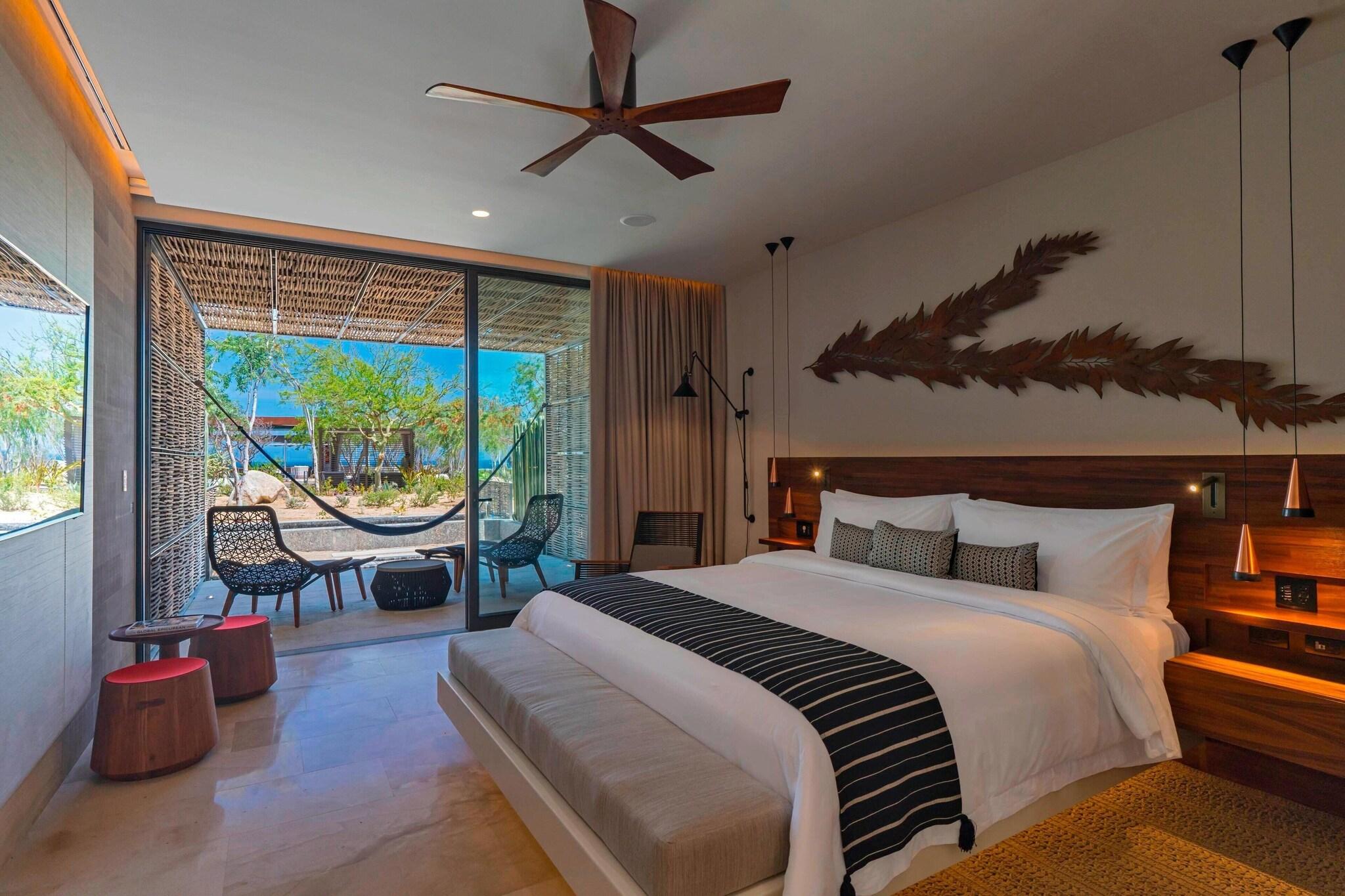 Suite King Bed One Bedroom 