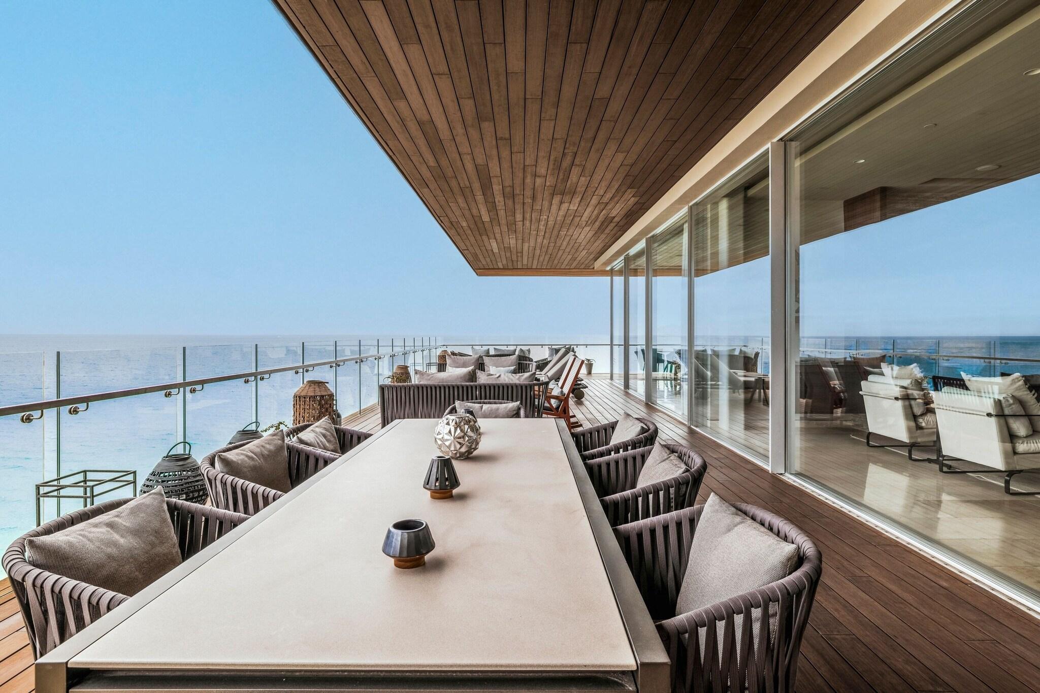 Apartment Beach Front