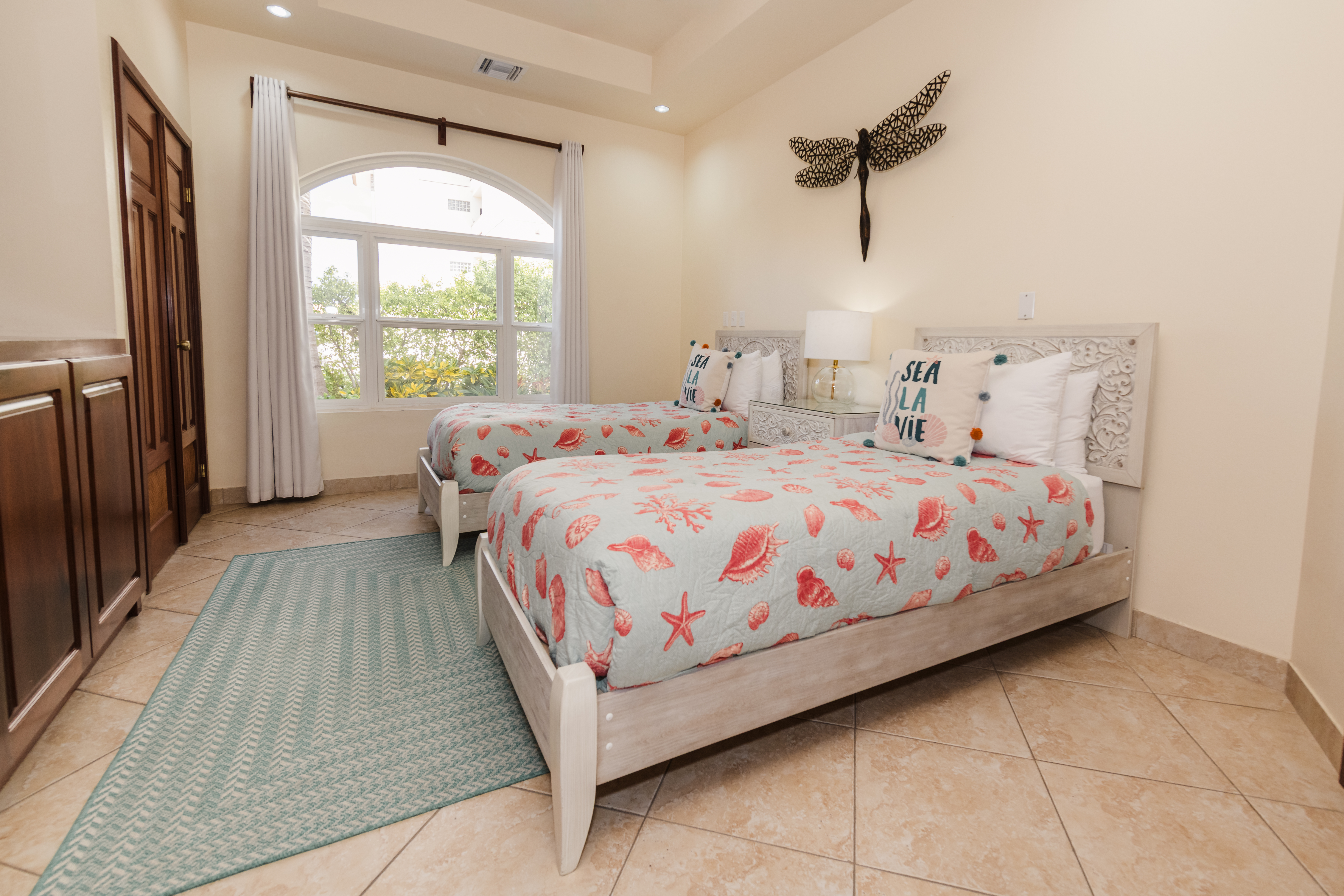 Suite Ocean View Two Bedrooms