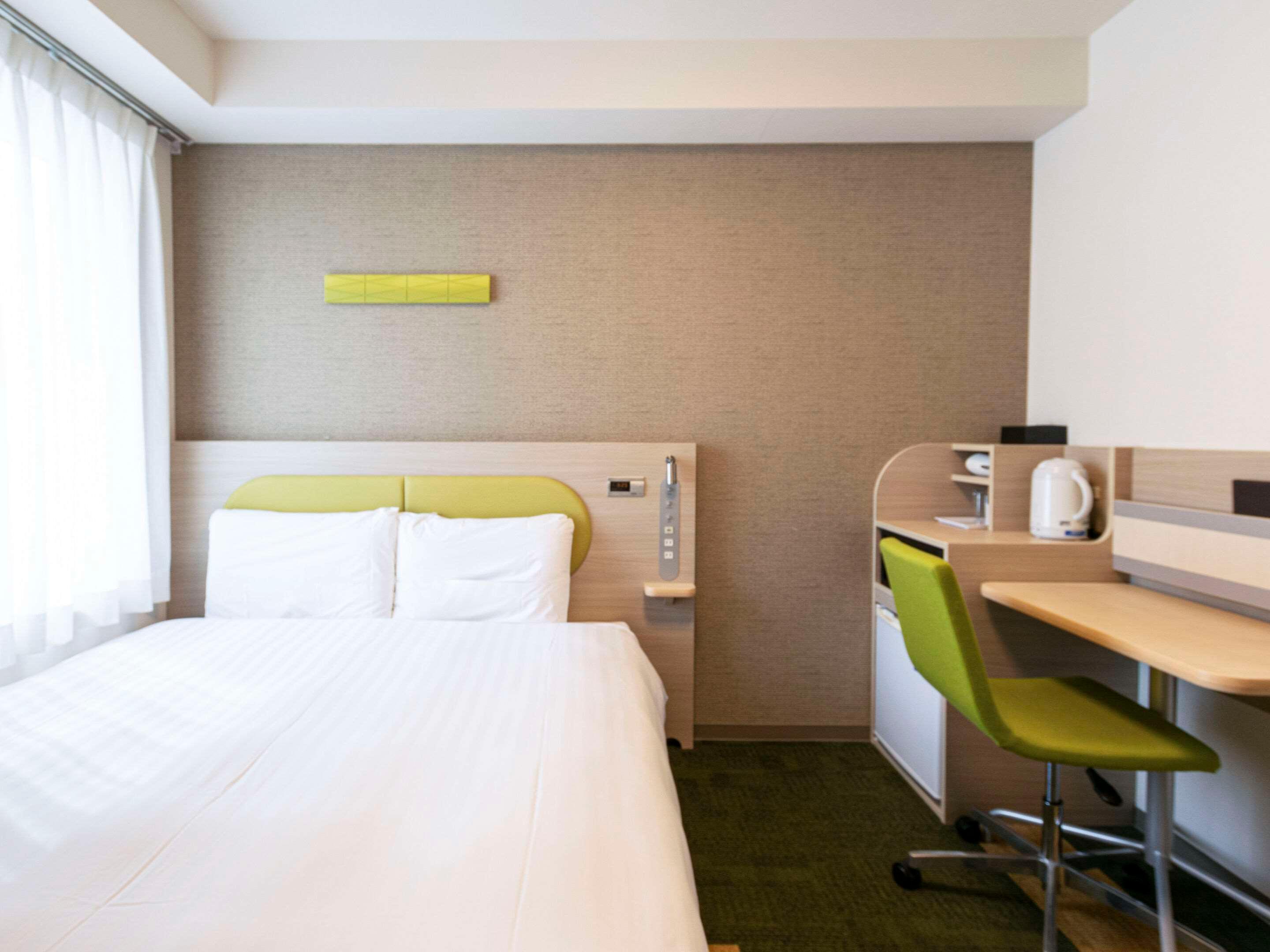 Double Queen Bed Non Smoking