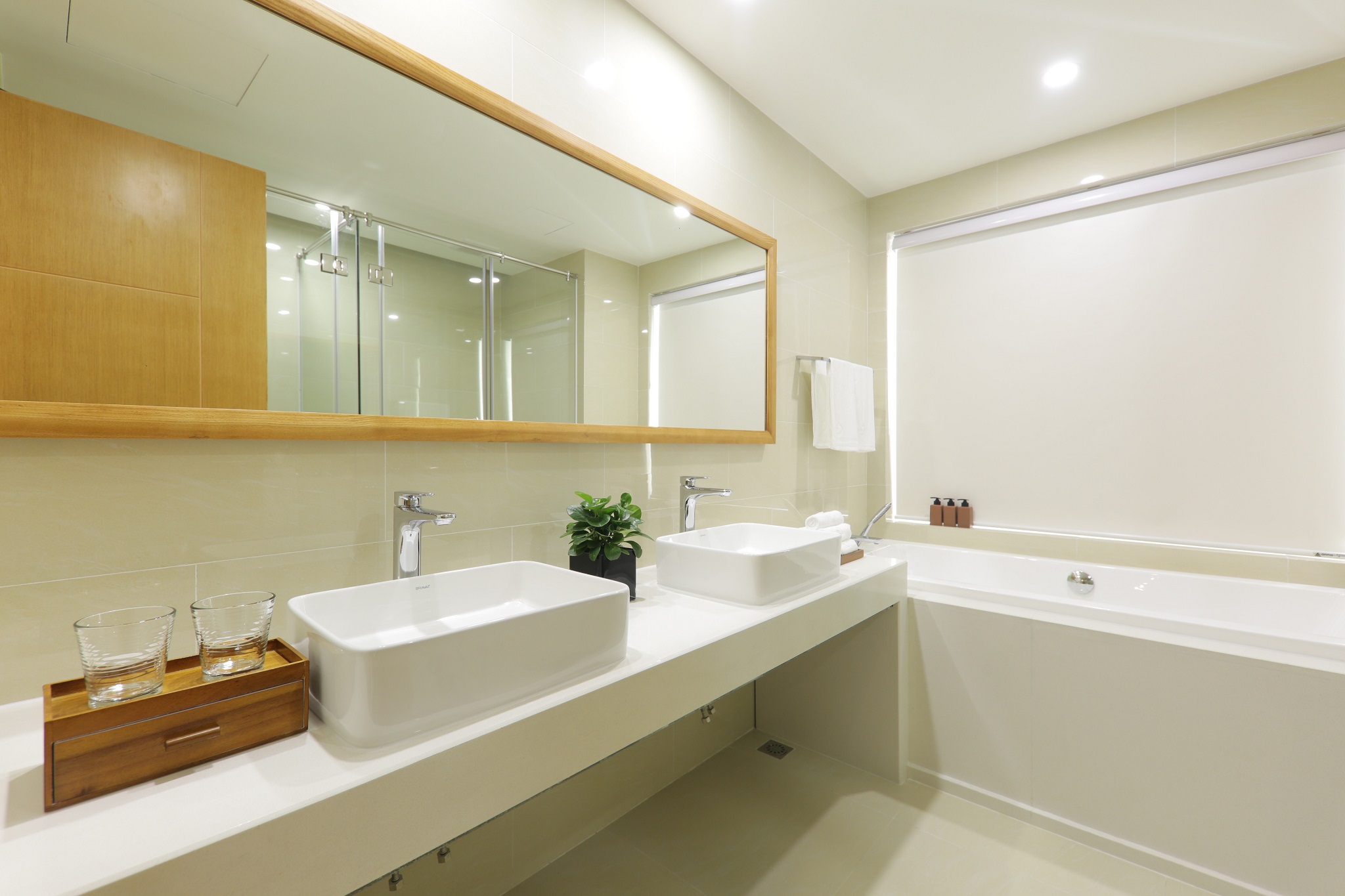 Family Room King Bed Two Bedrooms