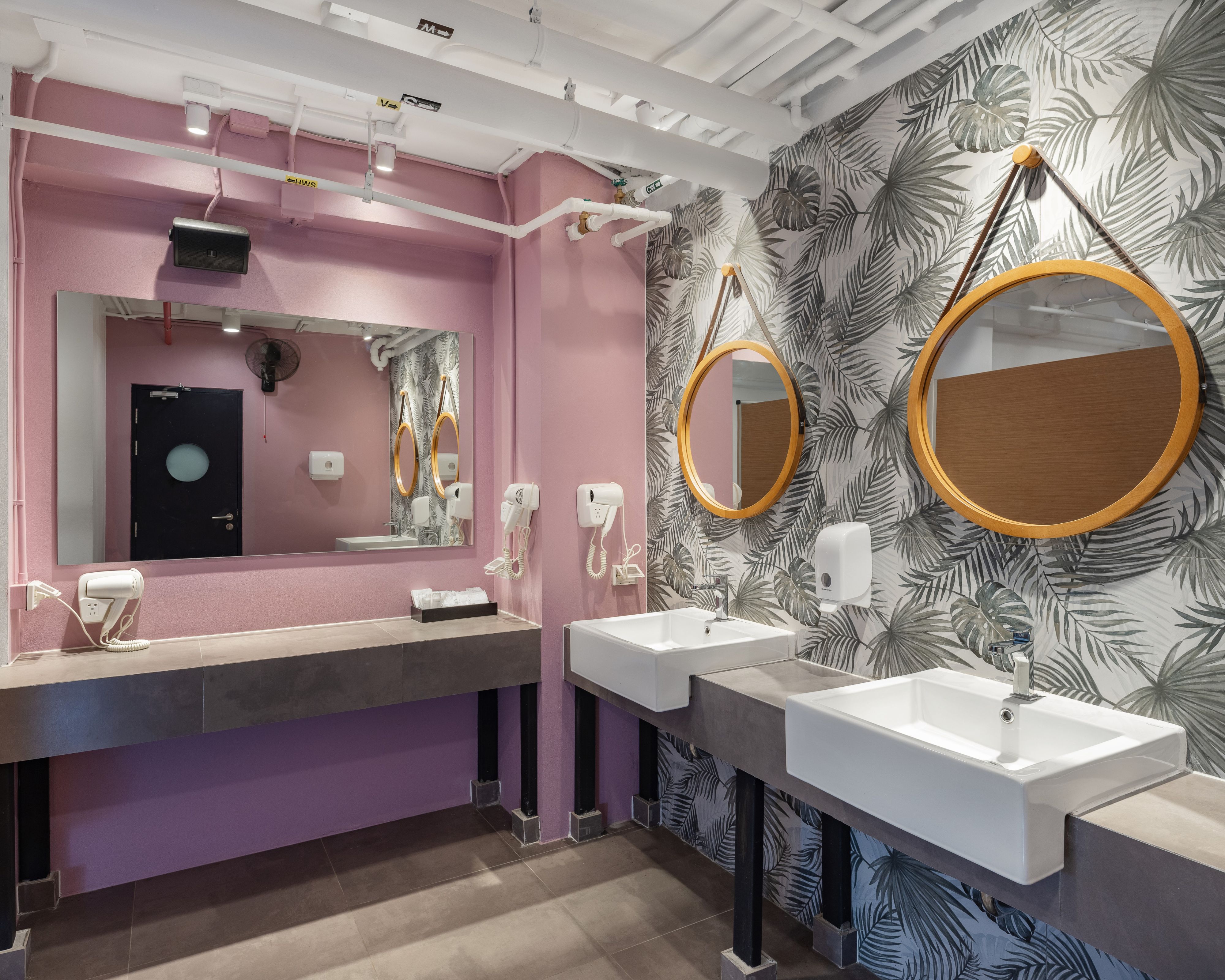 Bed in Dormitory Capacity 10