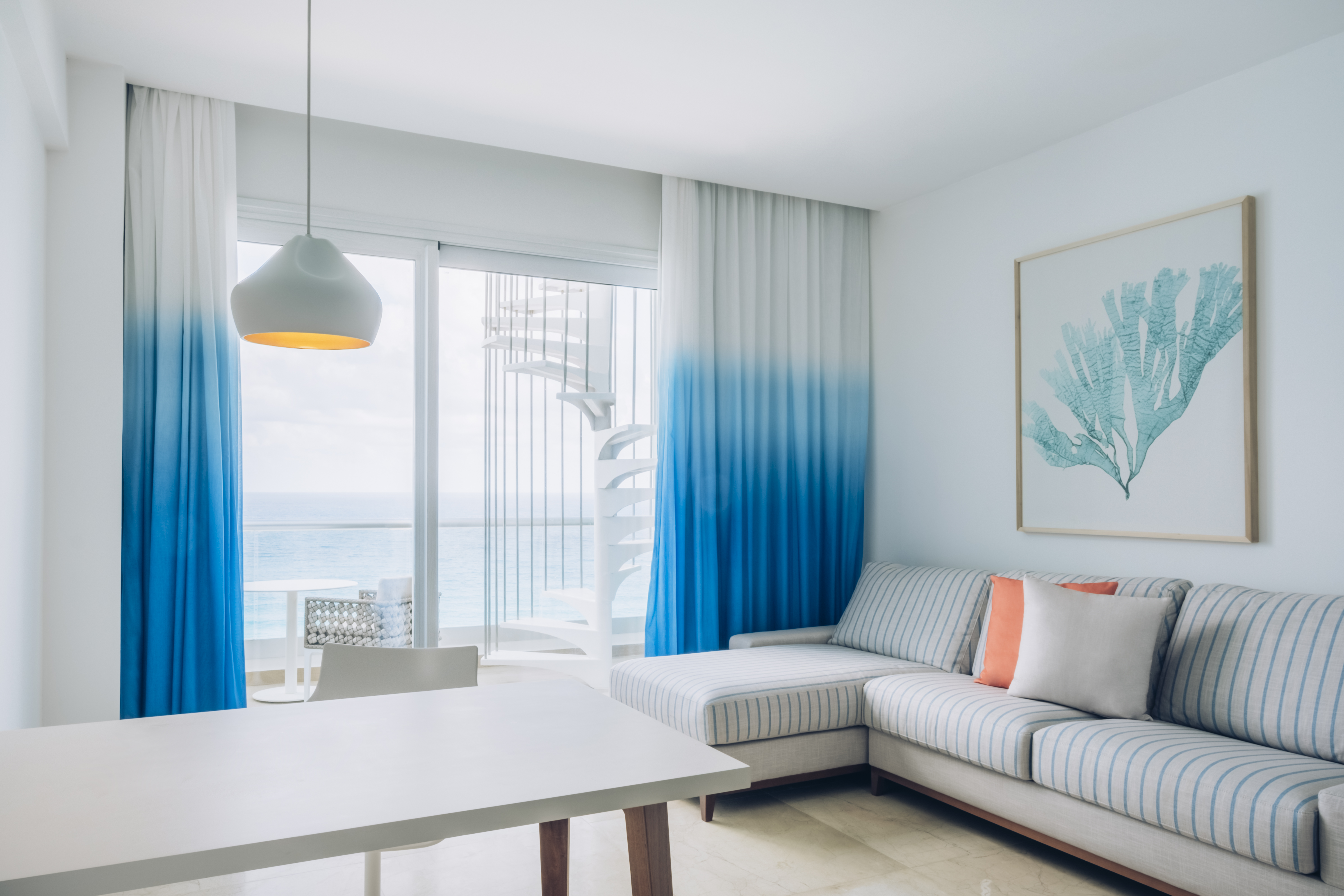 Junior Suite Ocean Front