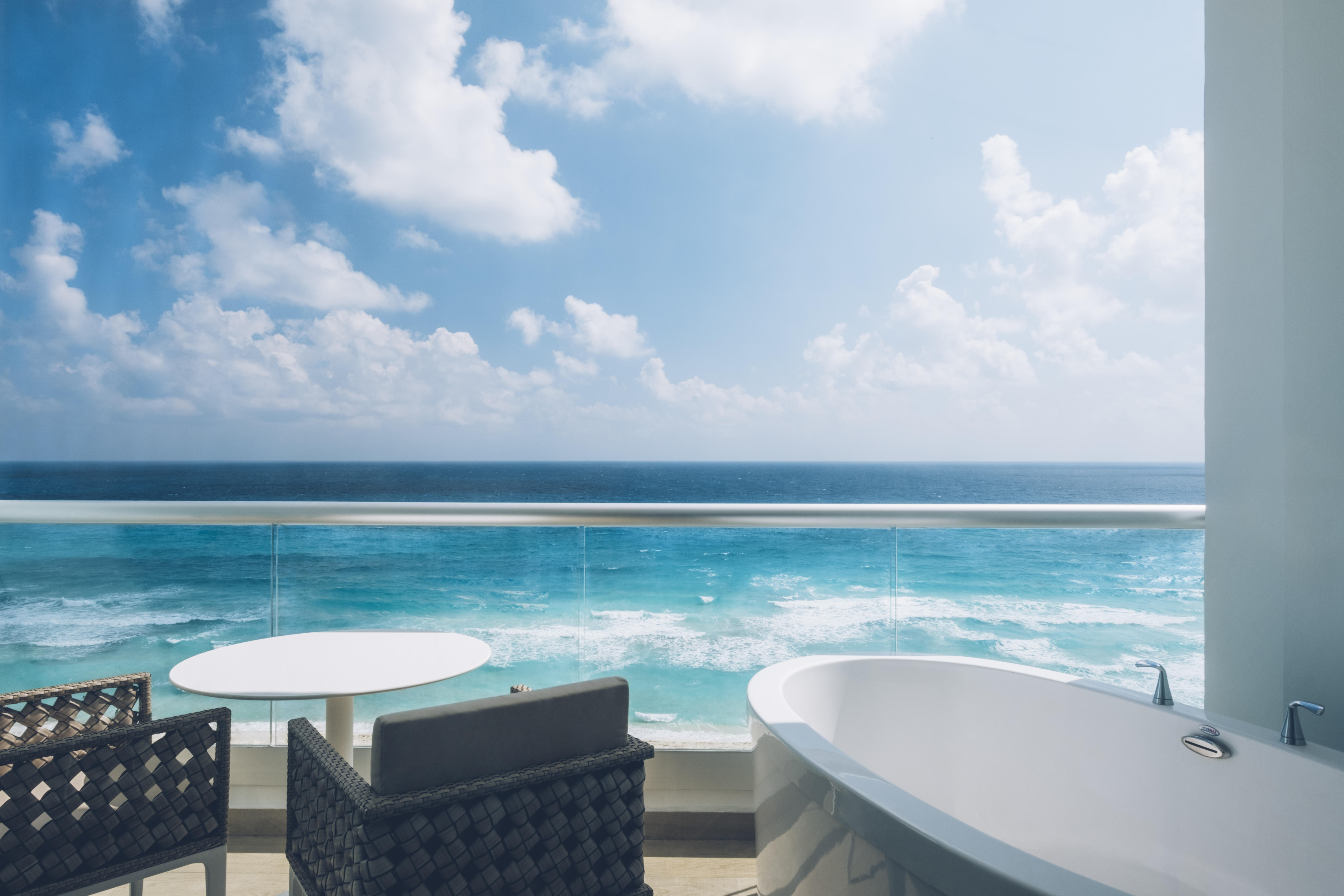 Junior Suite Ocean Front