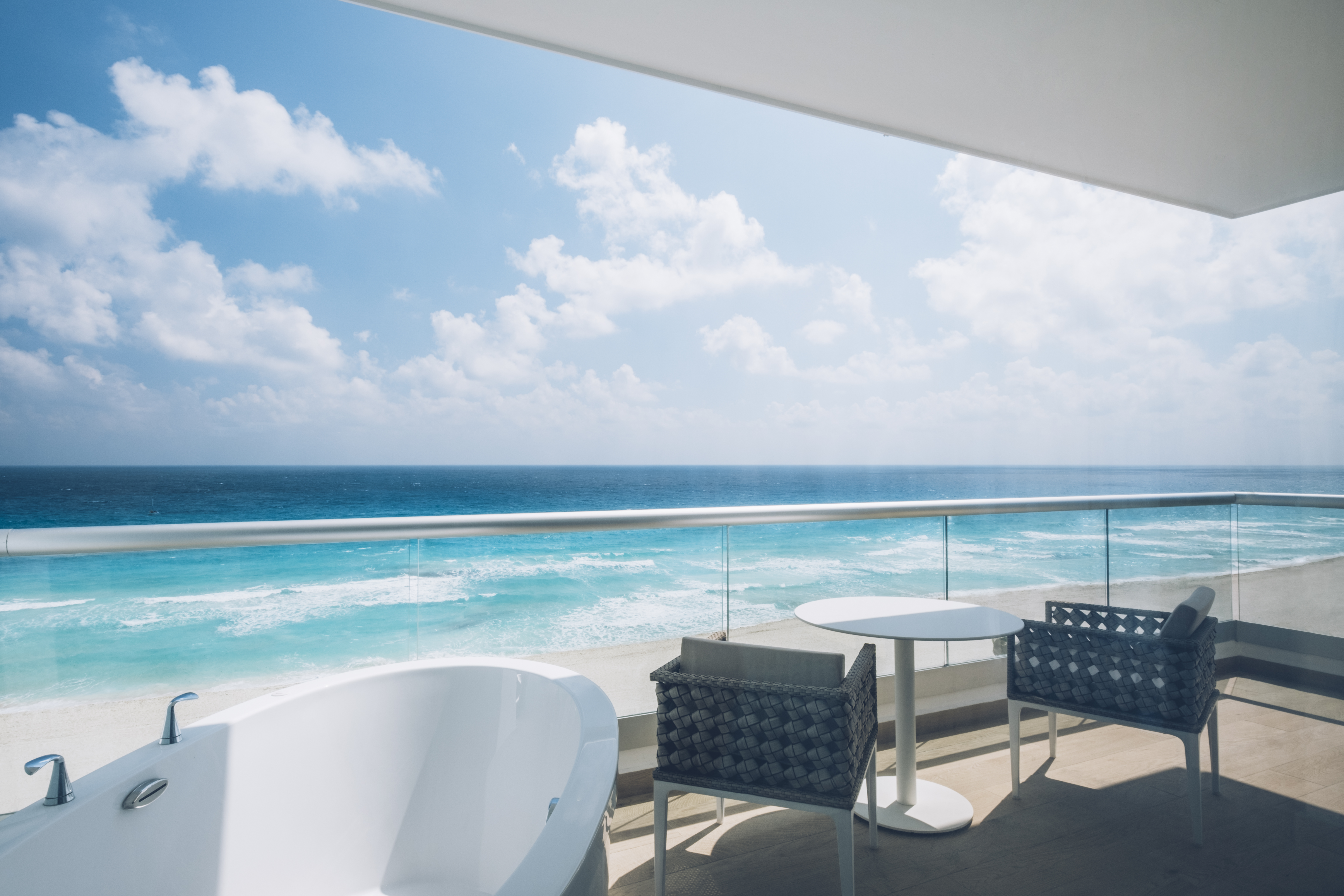 Junior Suite Ocean Front