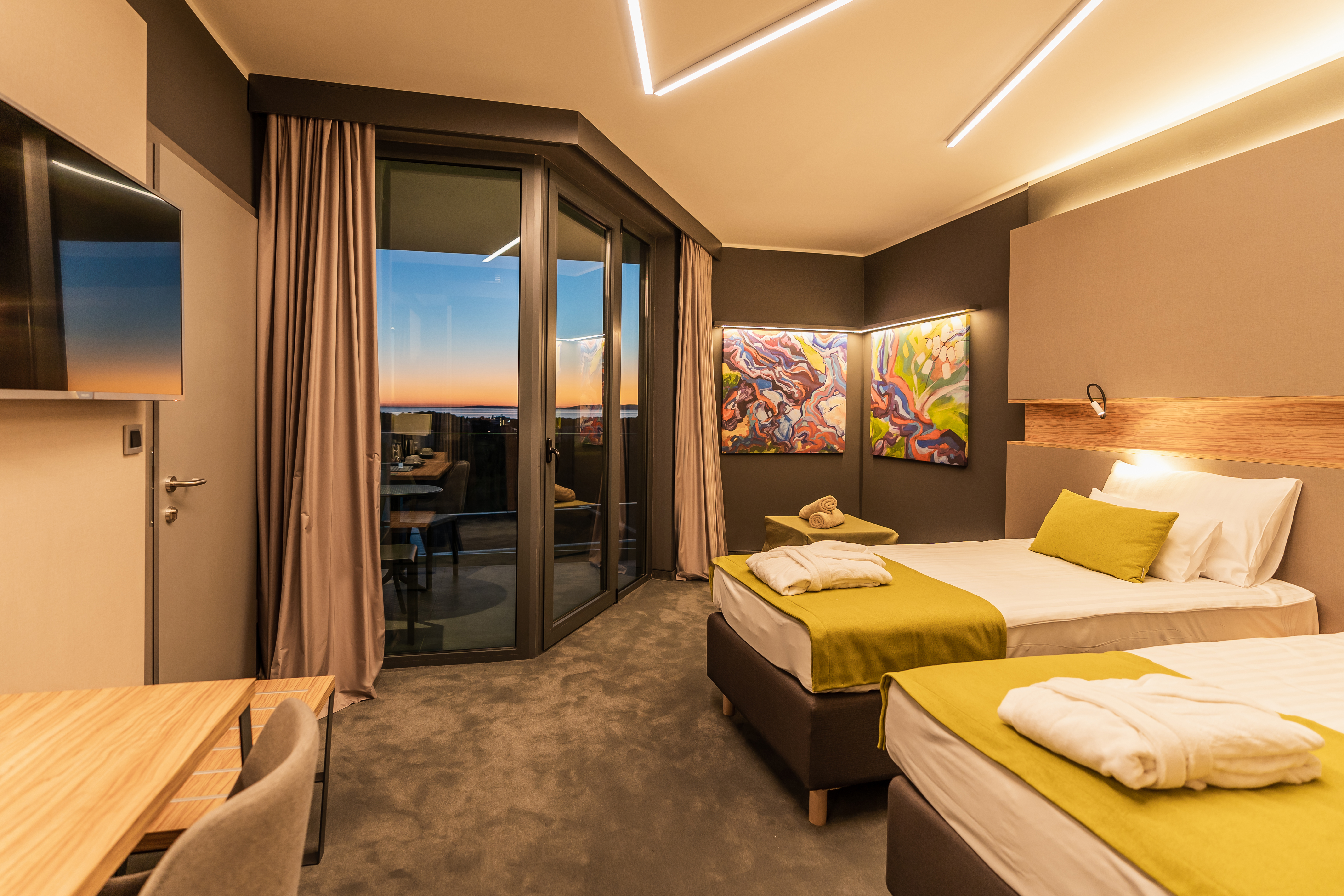 Double Side Sea View