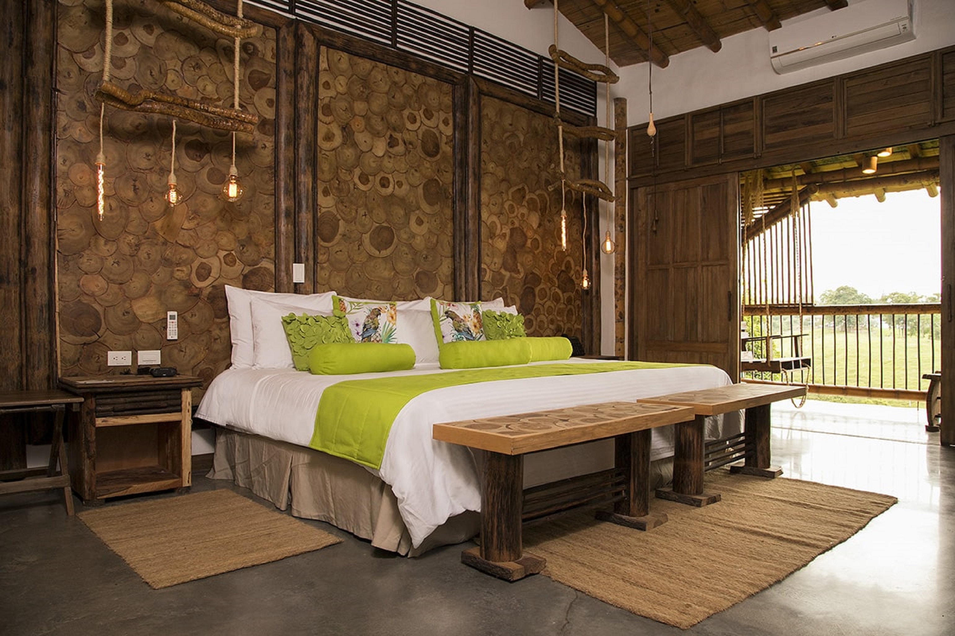 Junior Suite King Size Bed