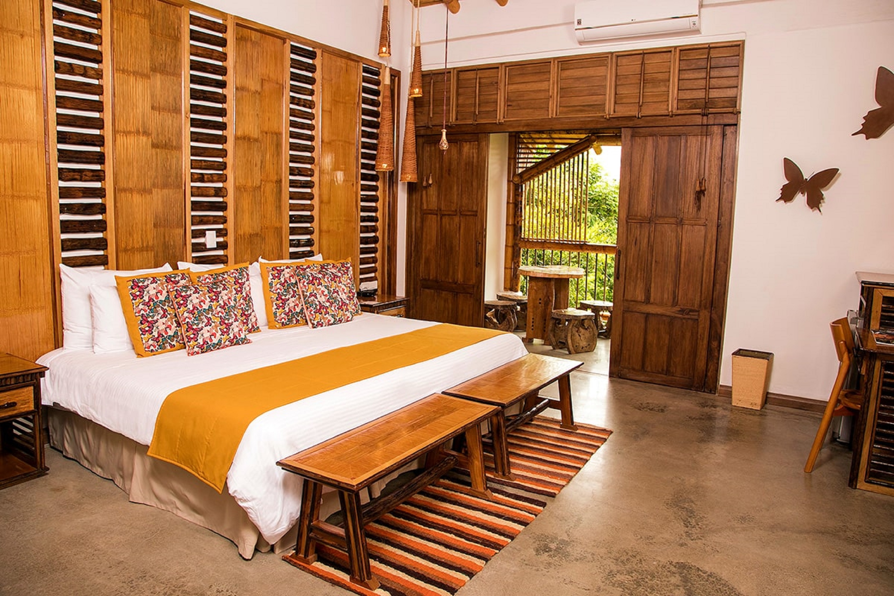 Junior Suite King Size Bed