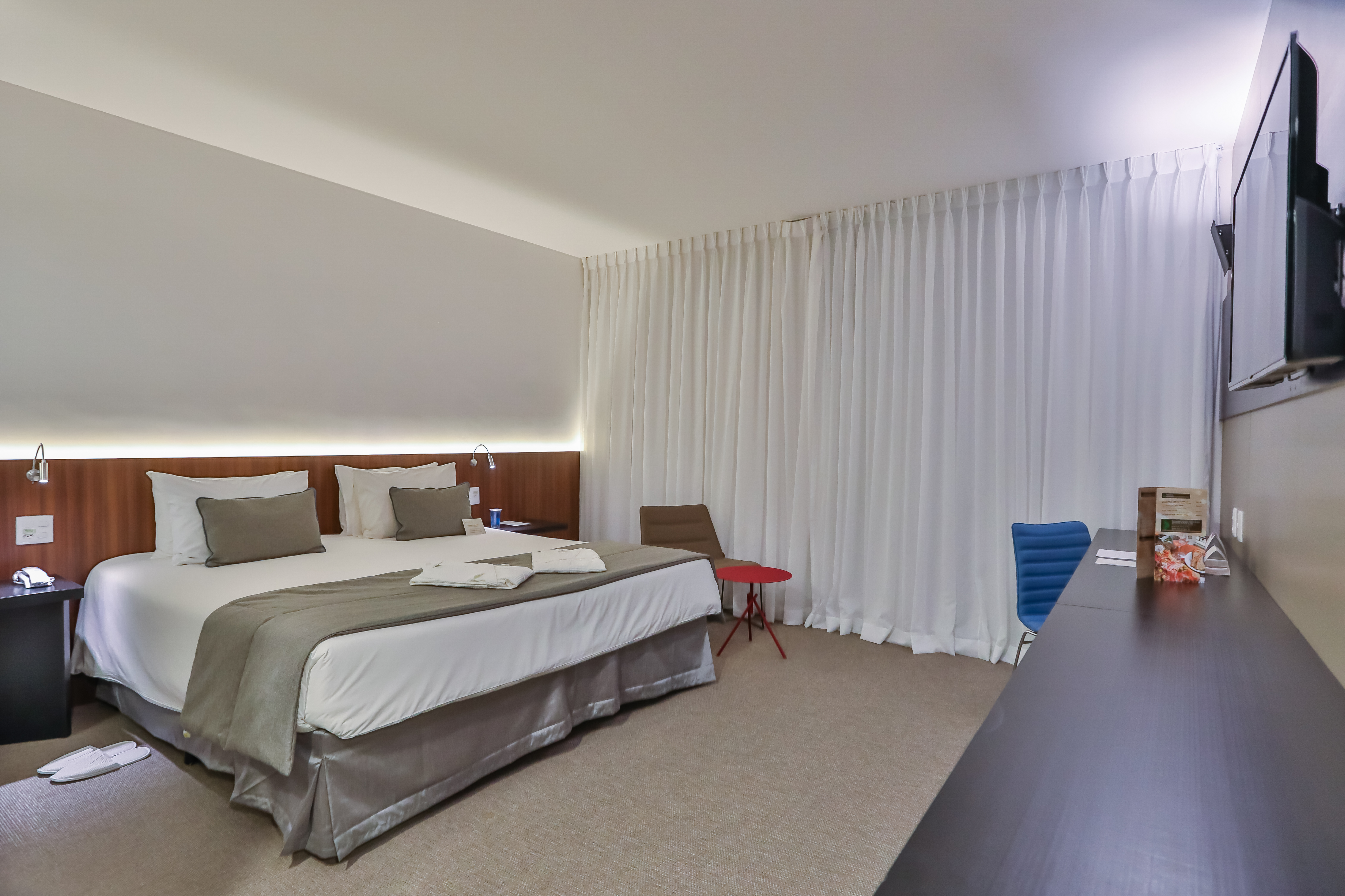 Room Premium King Bed