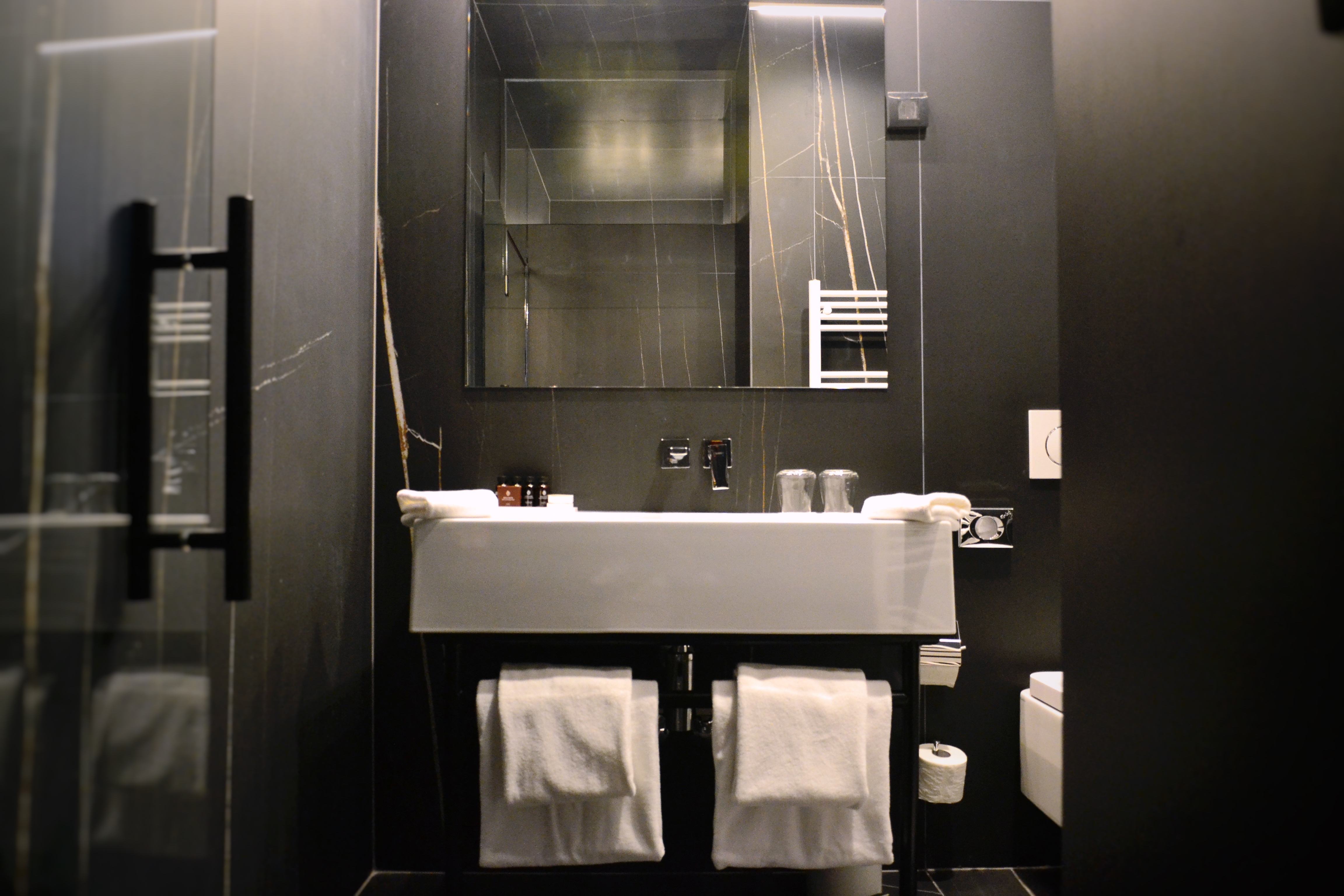 Double Luxury City View