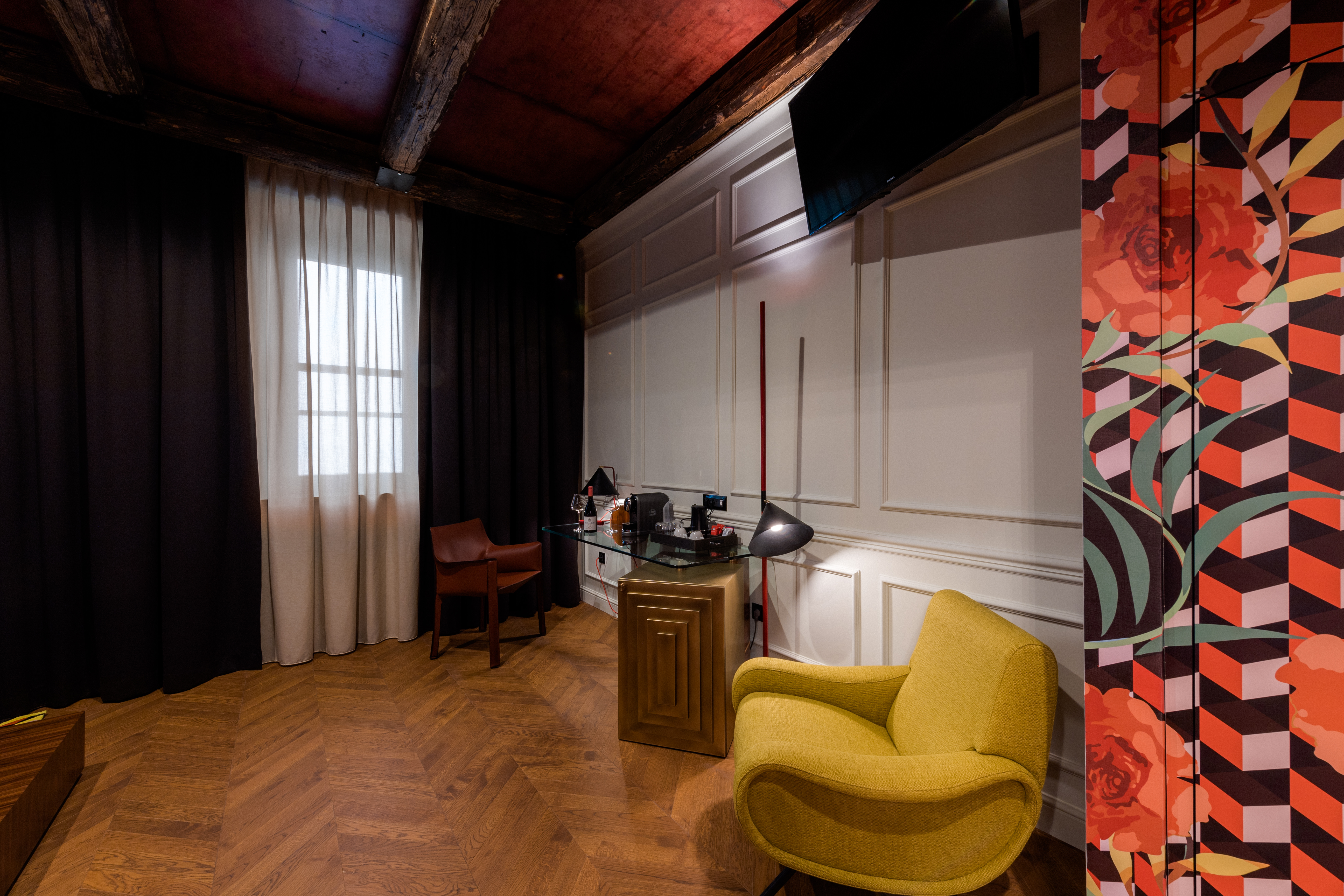 Double Superior Land View