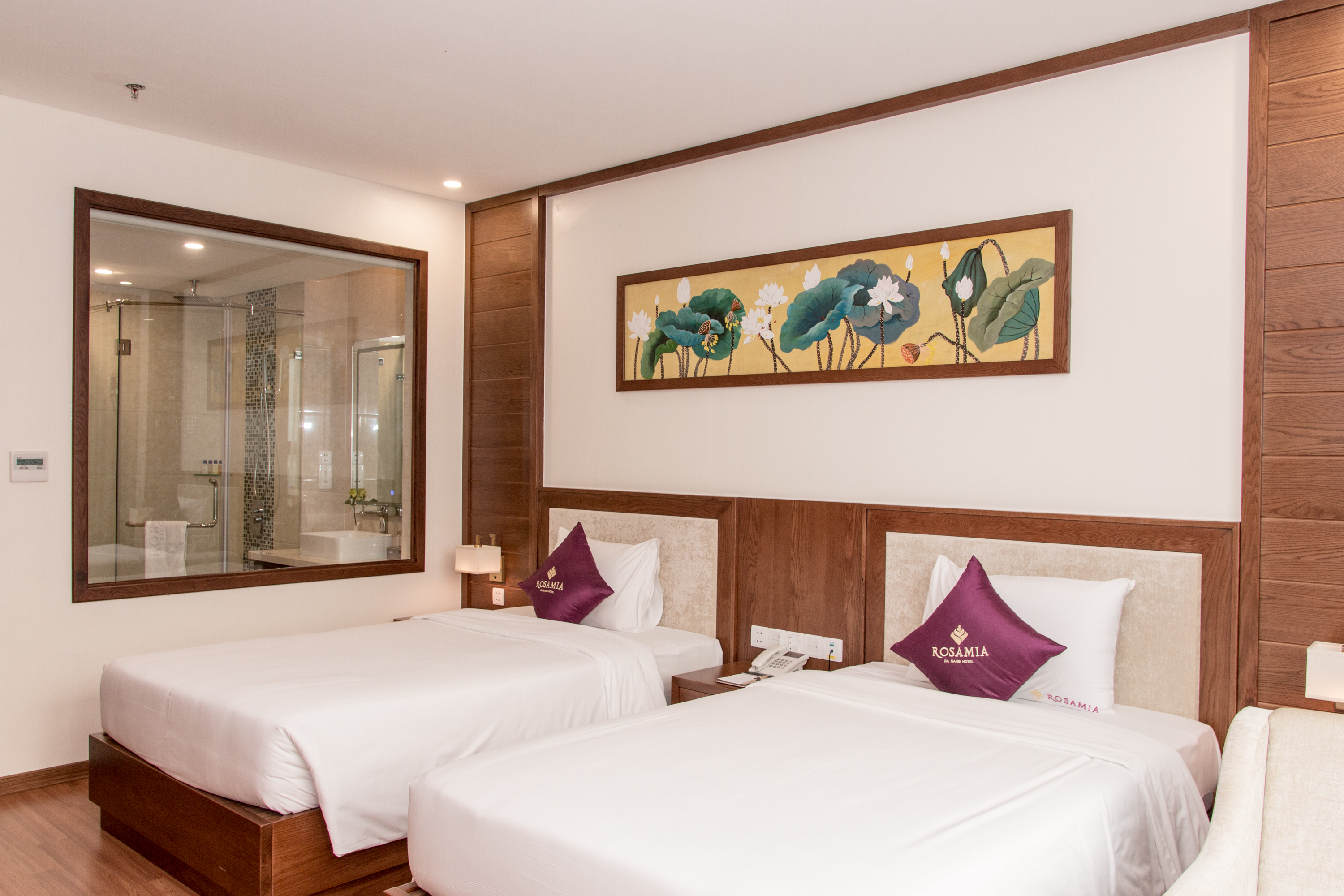 Twin Deluxe Partial Ocean View