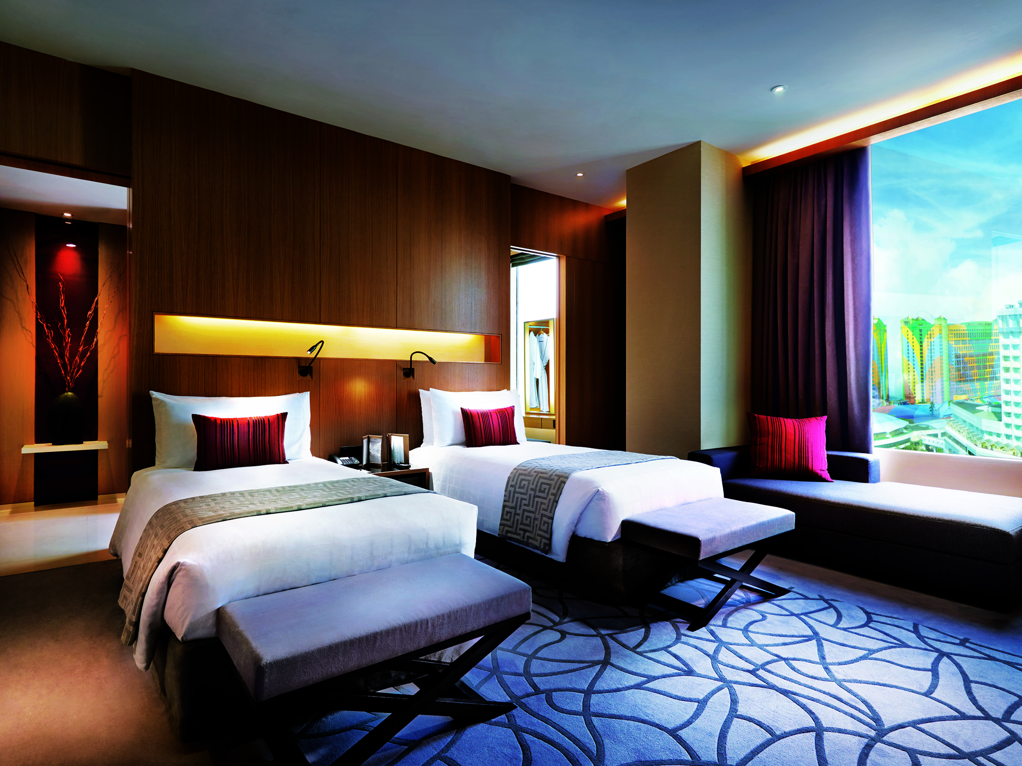 Double or Twin Executive