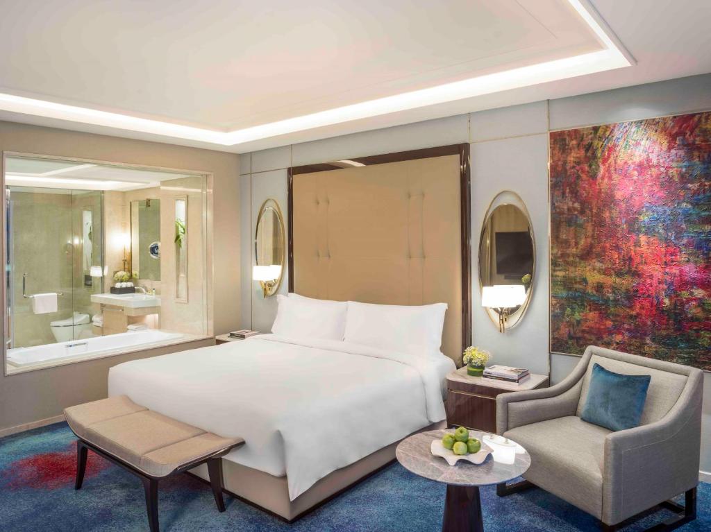 Double Classic City View