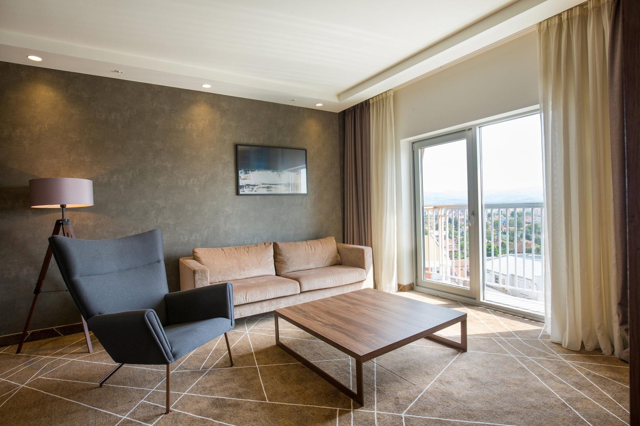 Junior Suite King Bed One Bedroom 