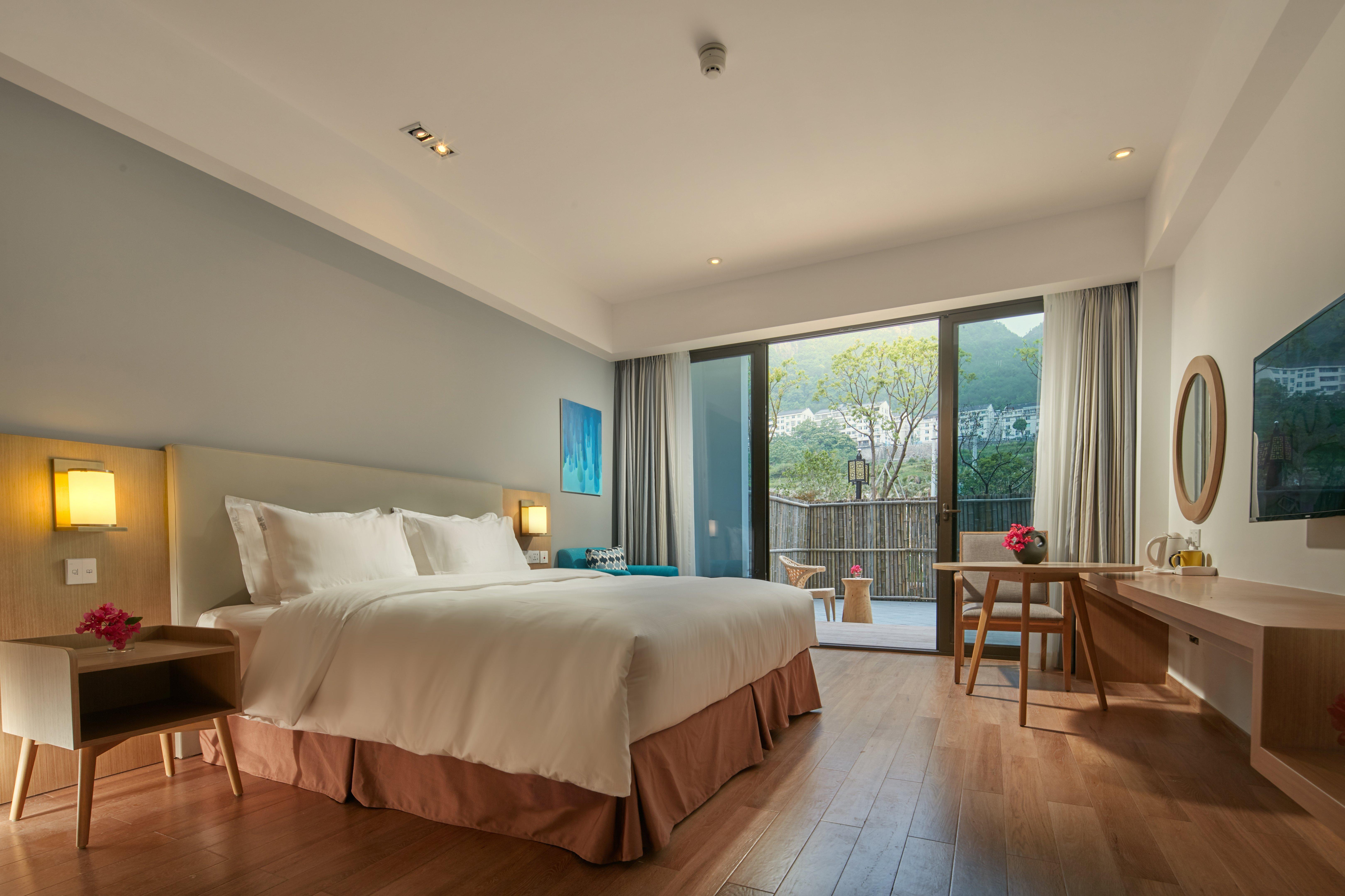 Double King Size Bed