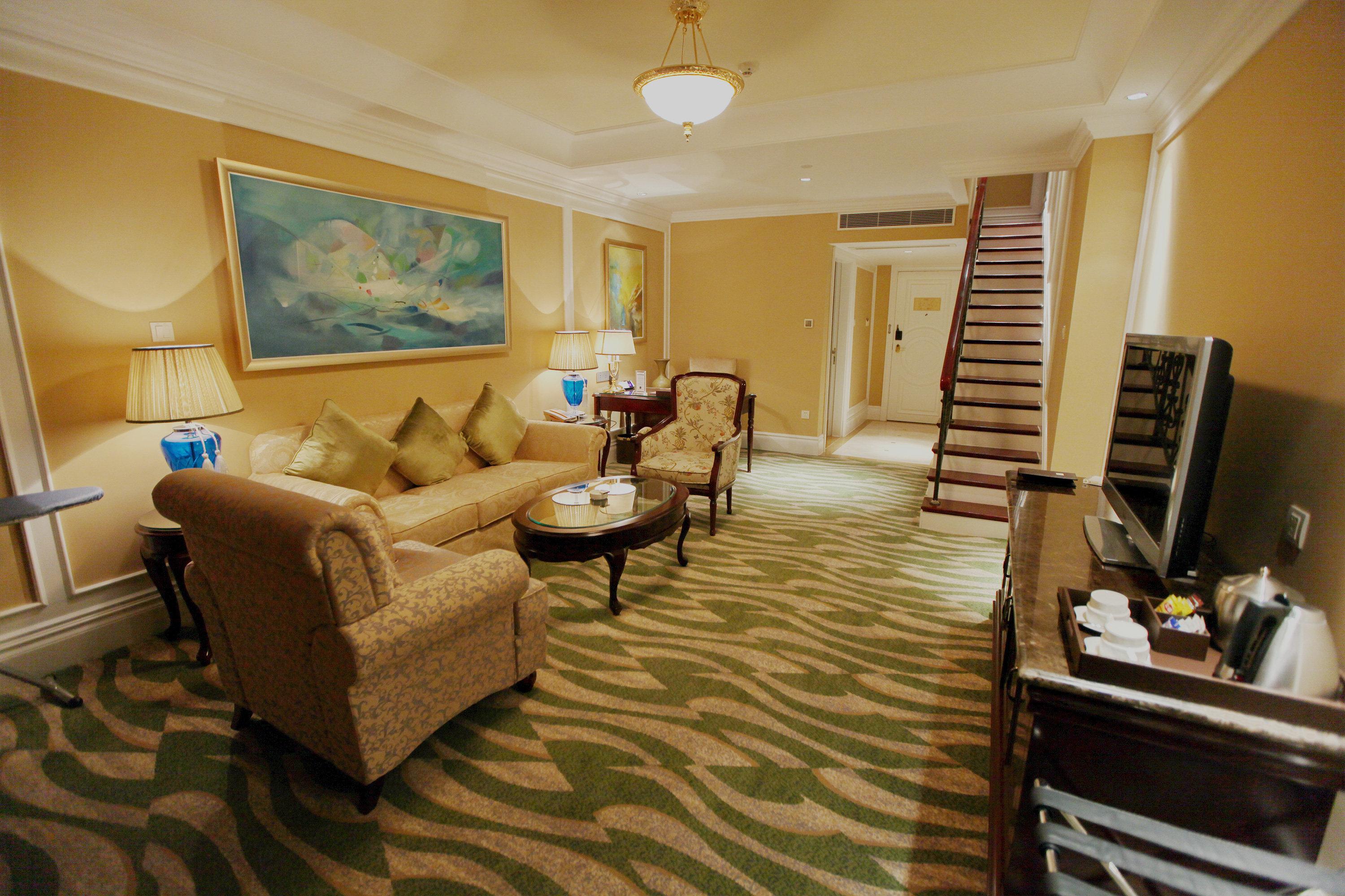 Suite Sea View King Bed