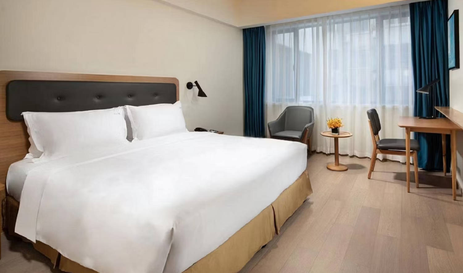 Double King Size Bed