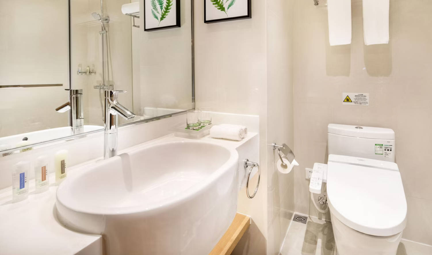 Double King Size Bed