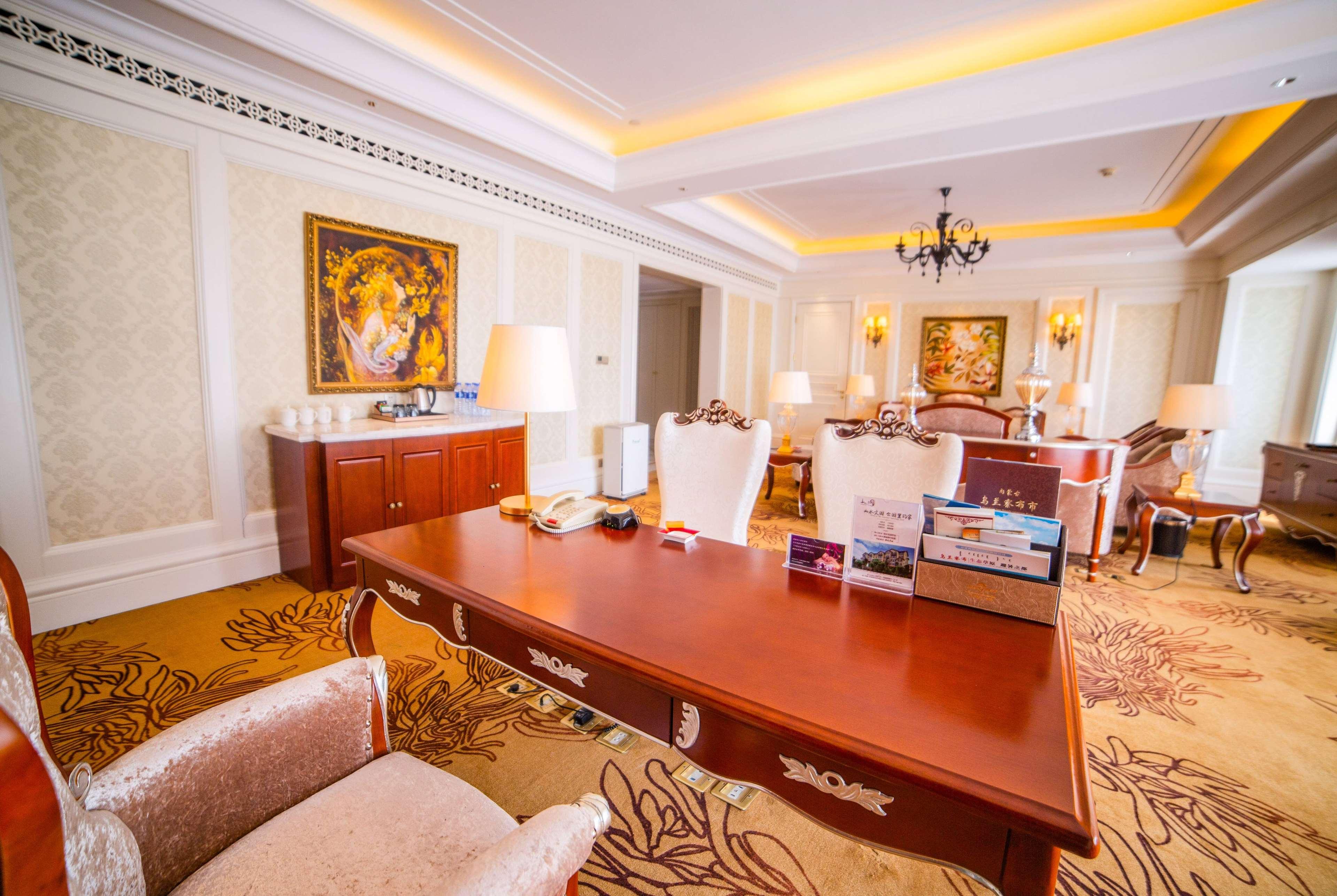 Suite King Bed Non Smoking