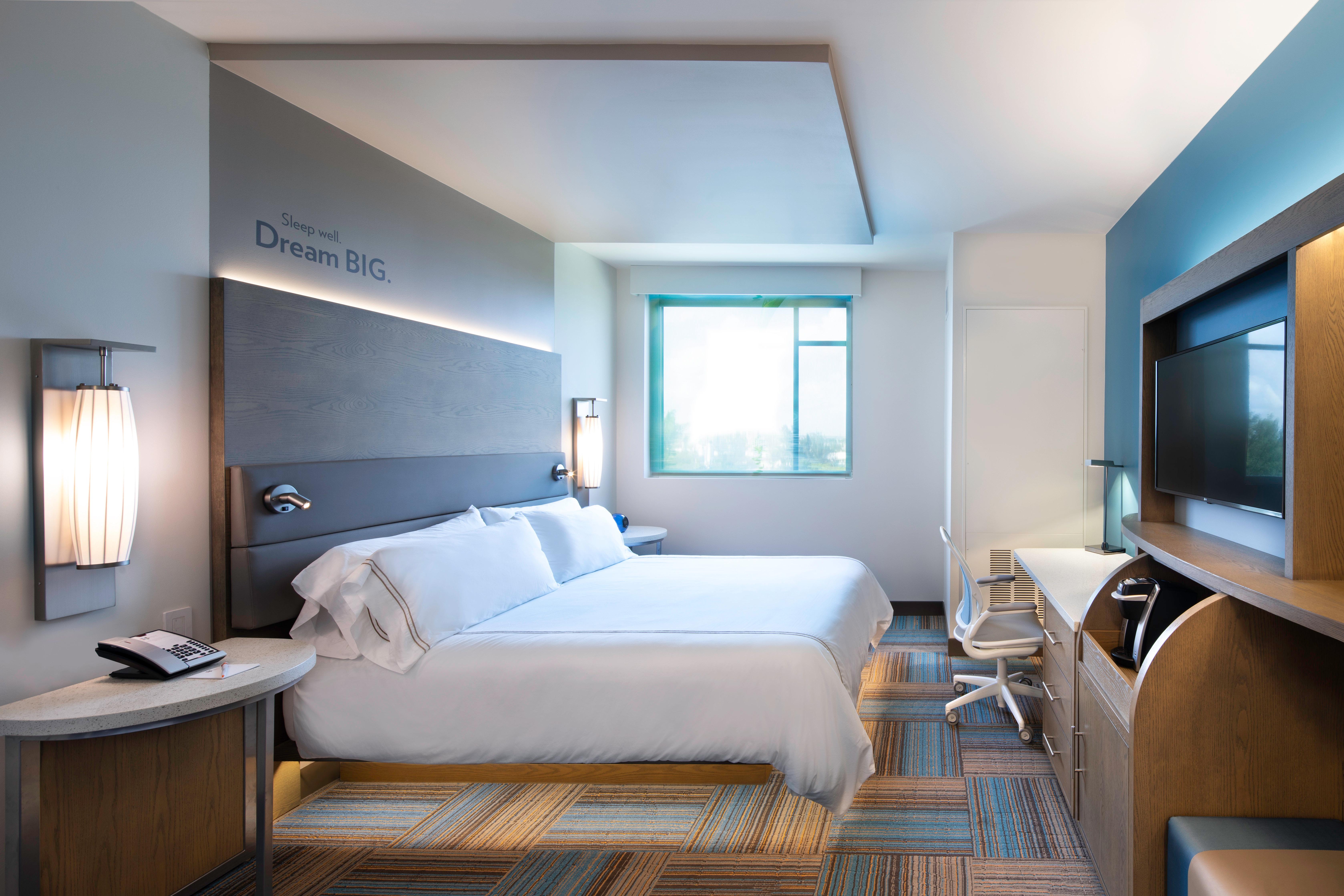 Double Accessible with Views