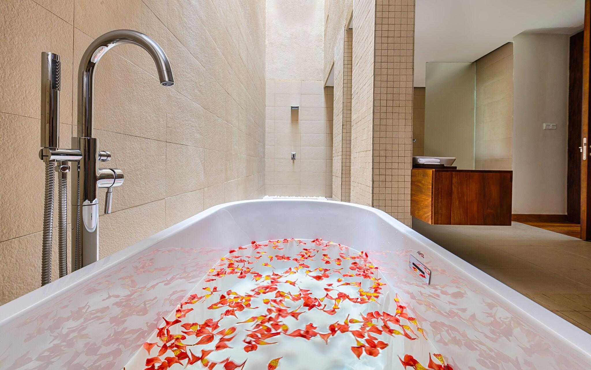 Suite with Private Pool