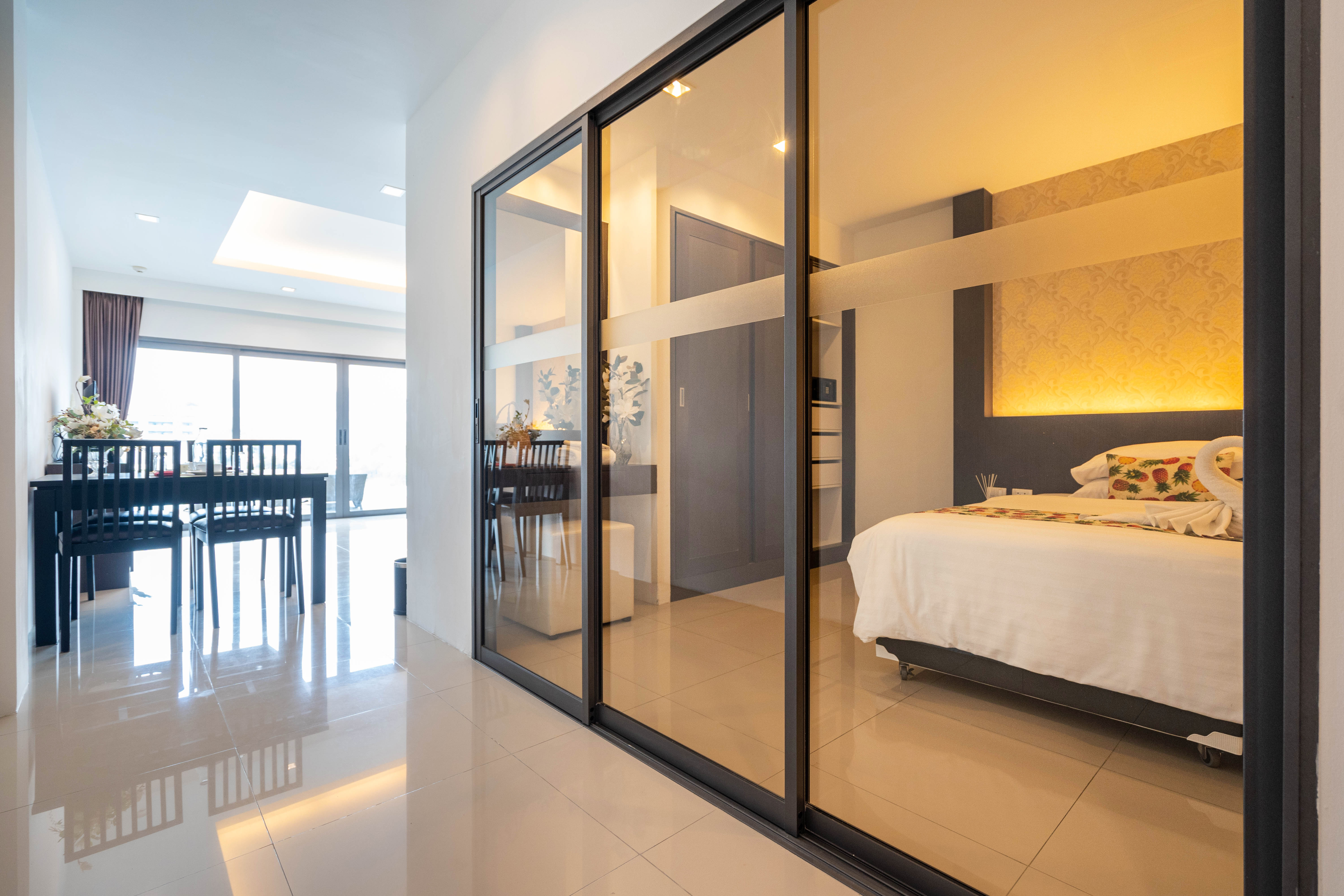 Suite Pool View One Bedroom