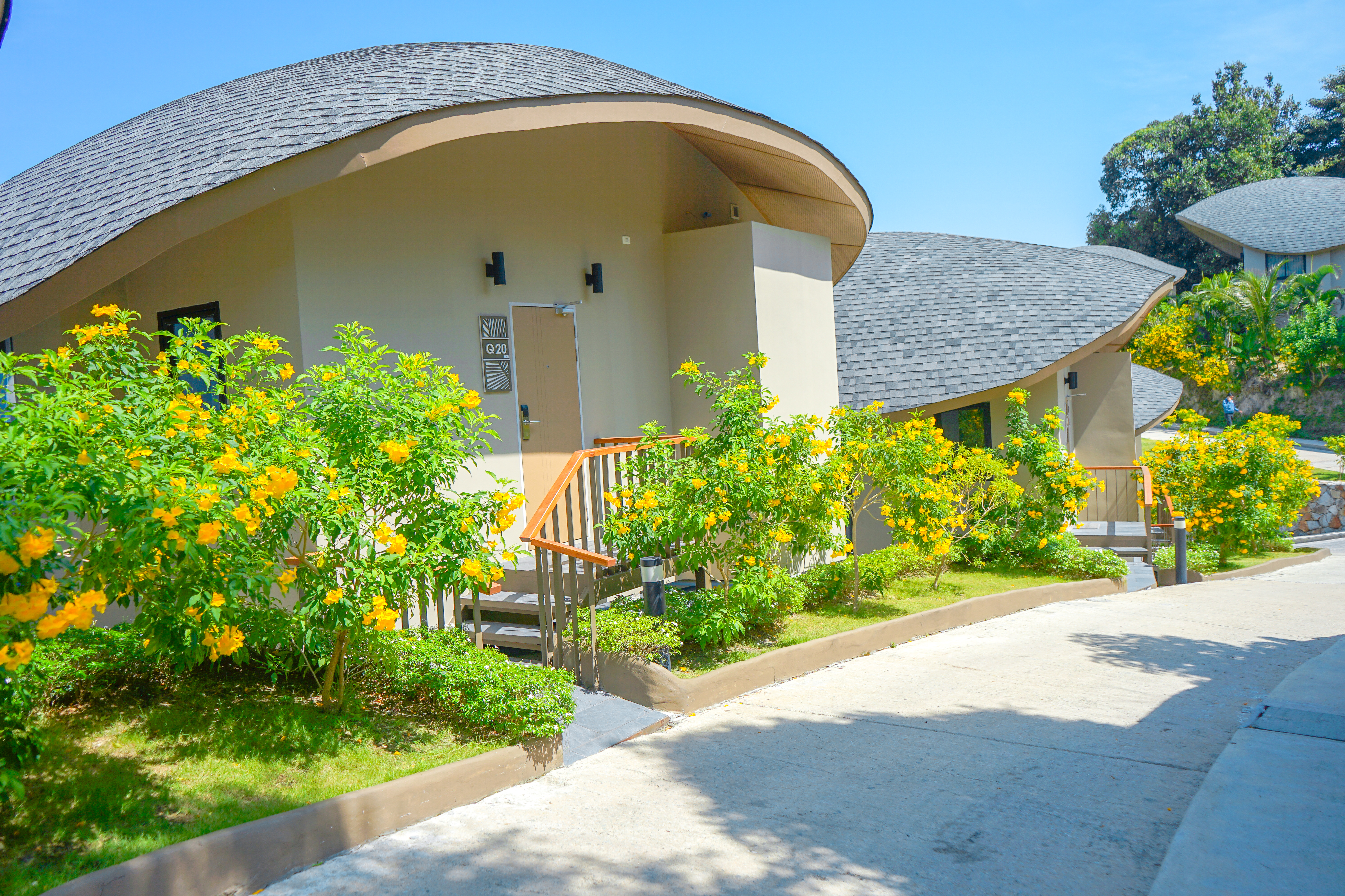 Bungalow Ocean View King Bed