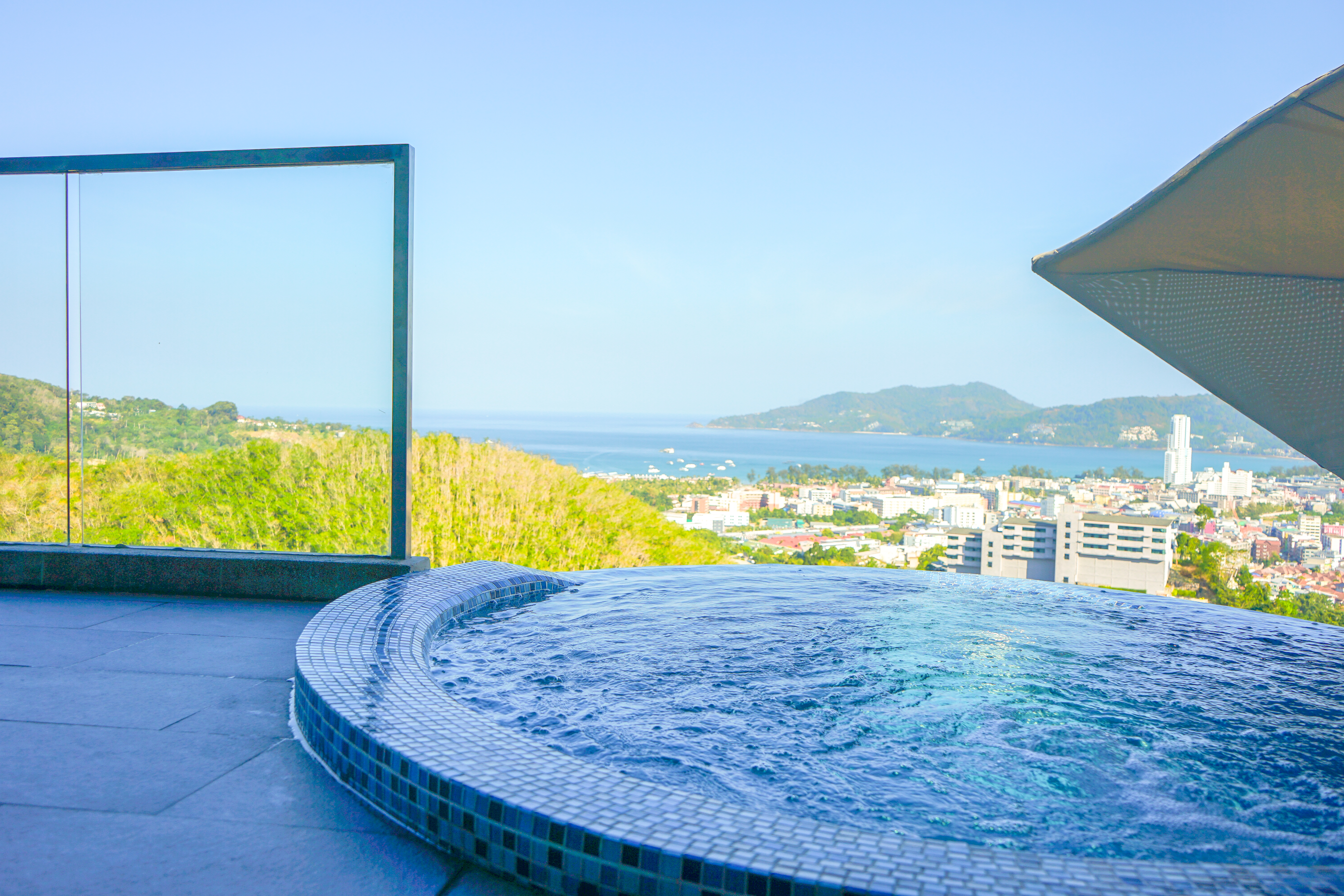 Bungalow Ocean View King Bed