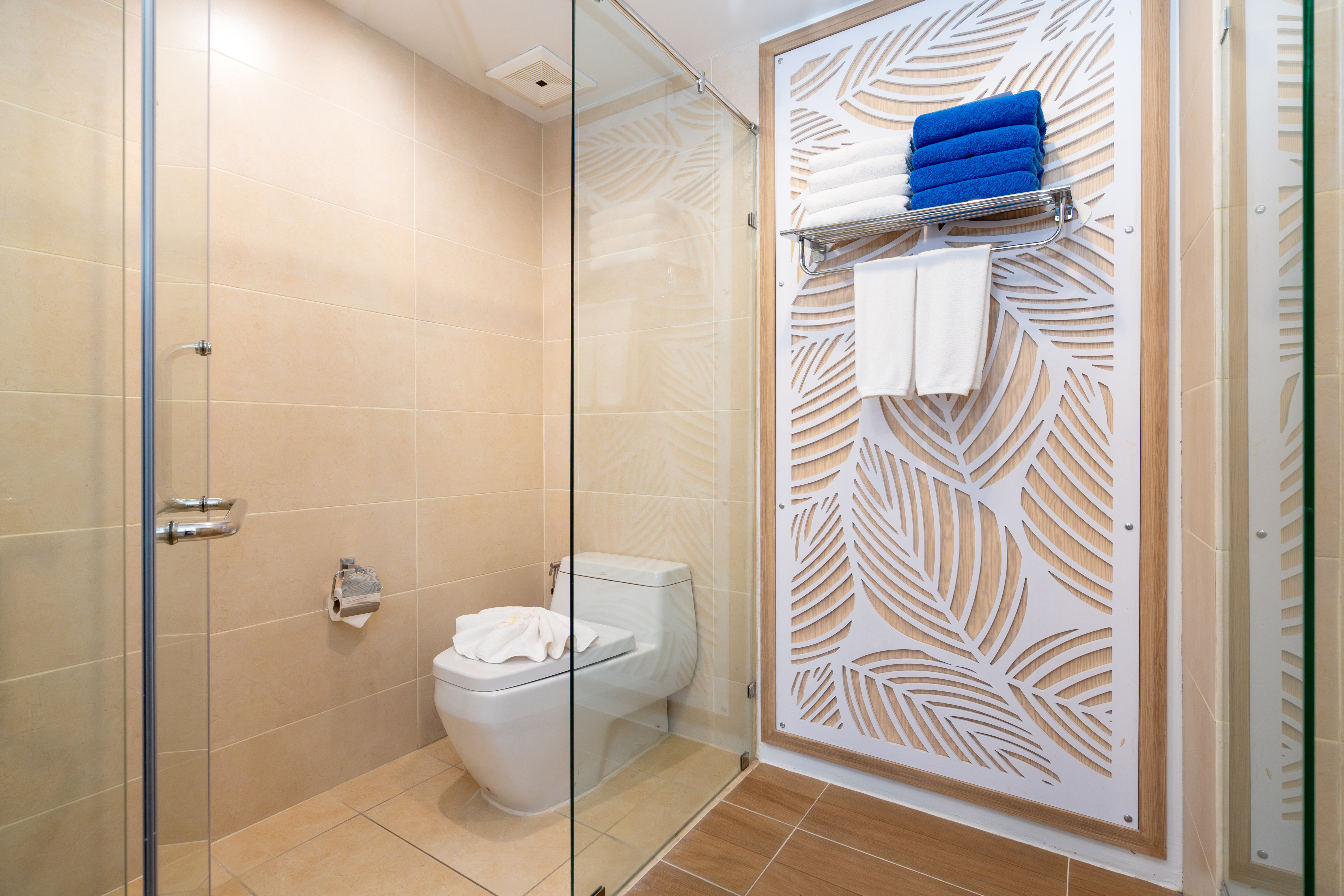 Suite Premier with Views