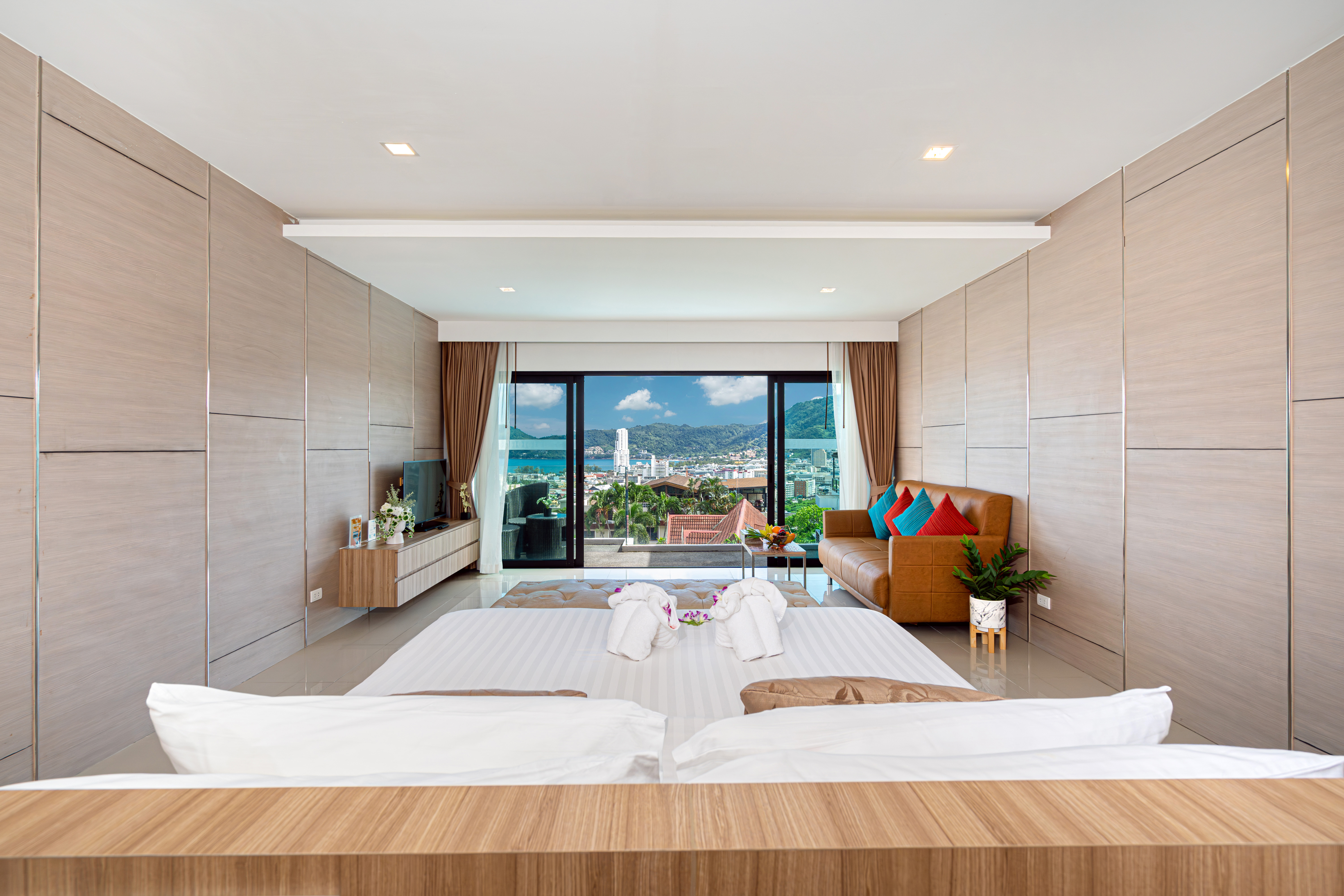 Suite Premier with Views