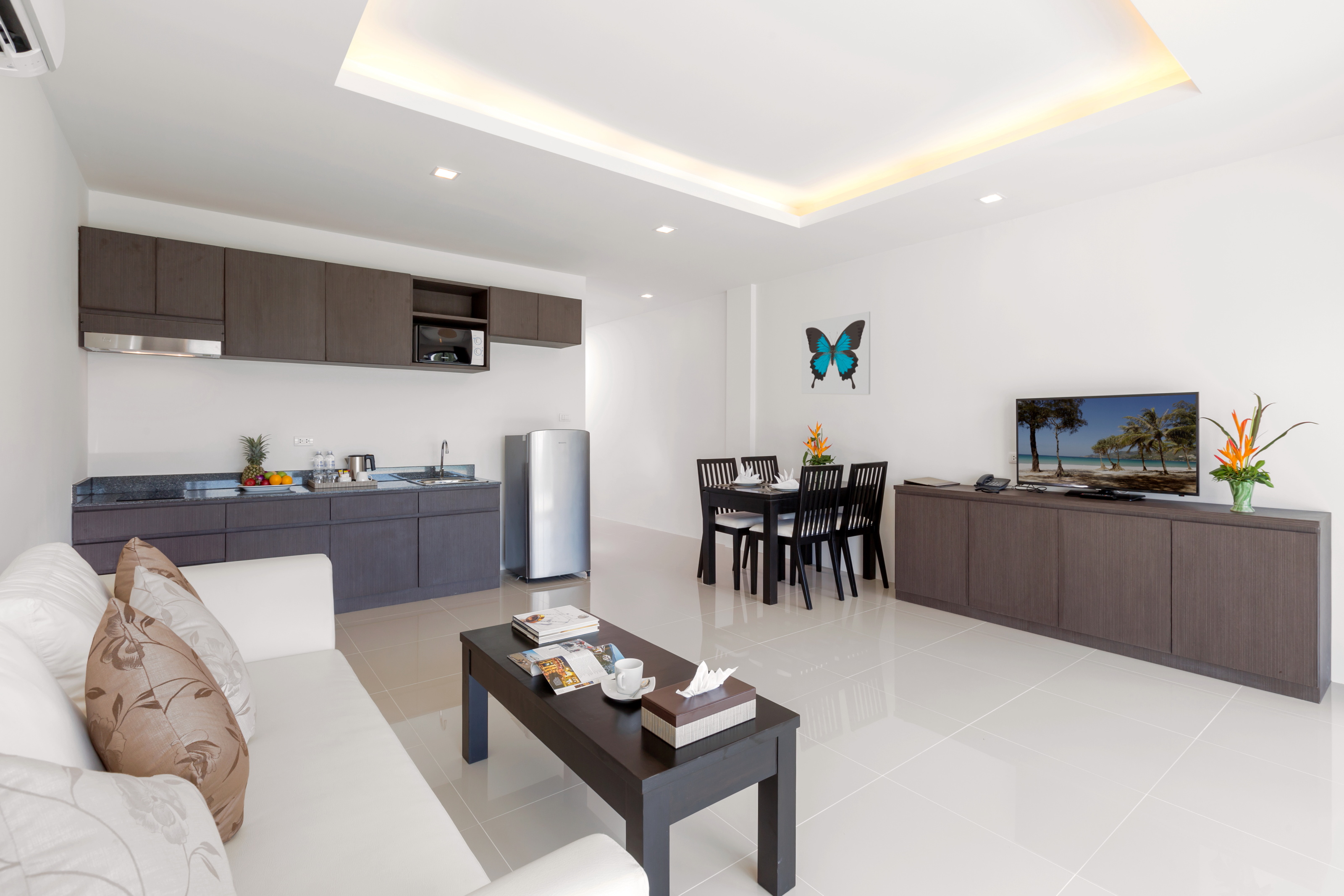 Suite Sea View Pool View