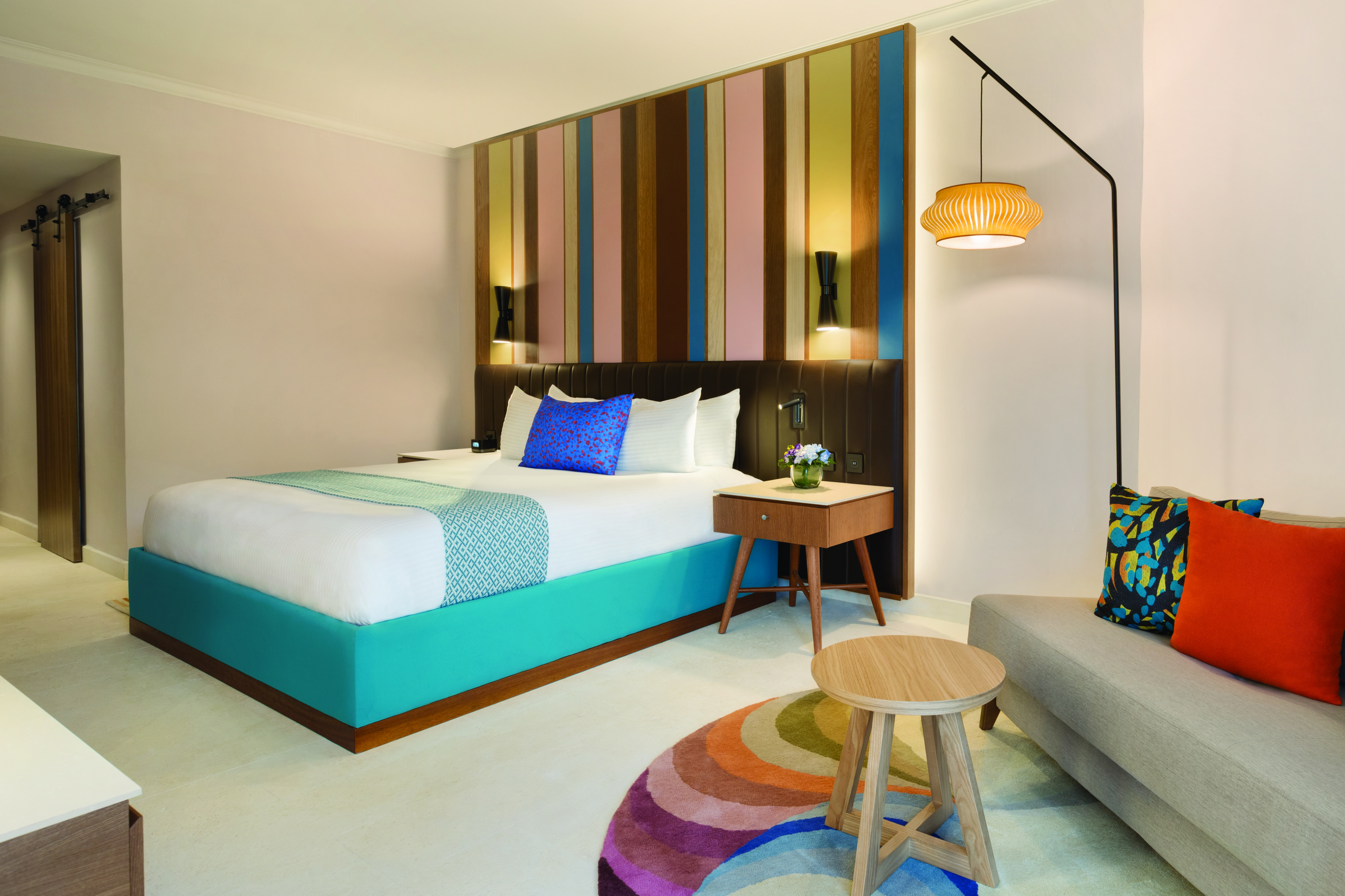 Double Deluxe King Bed