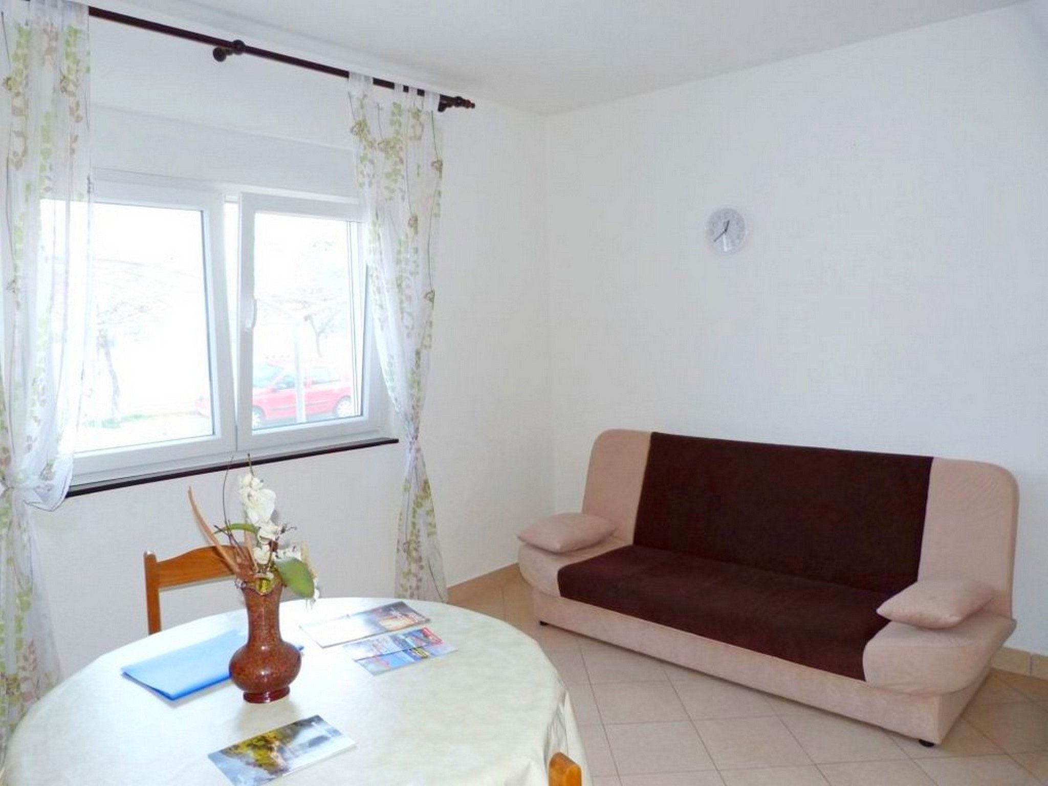 Apartment Capacity 3