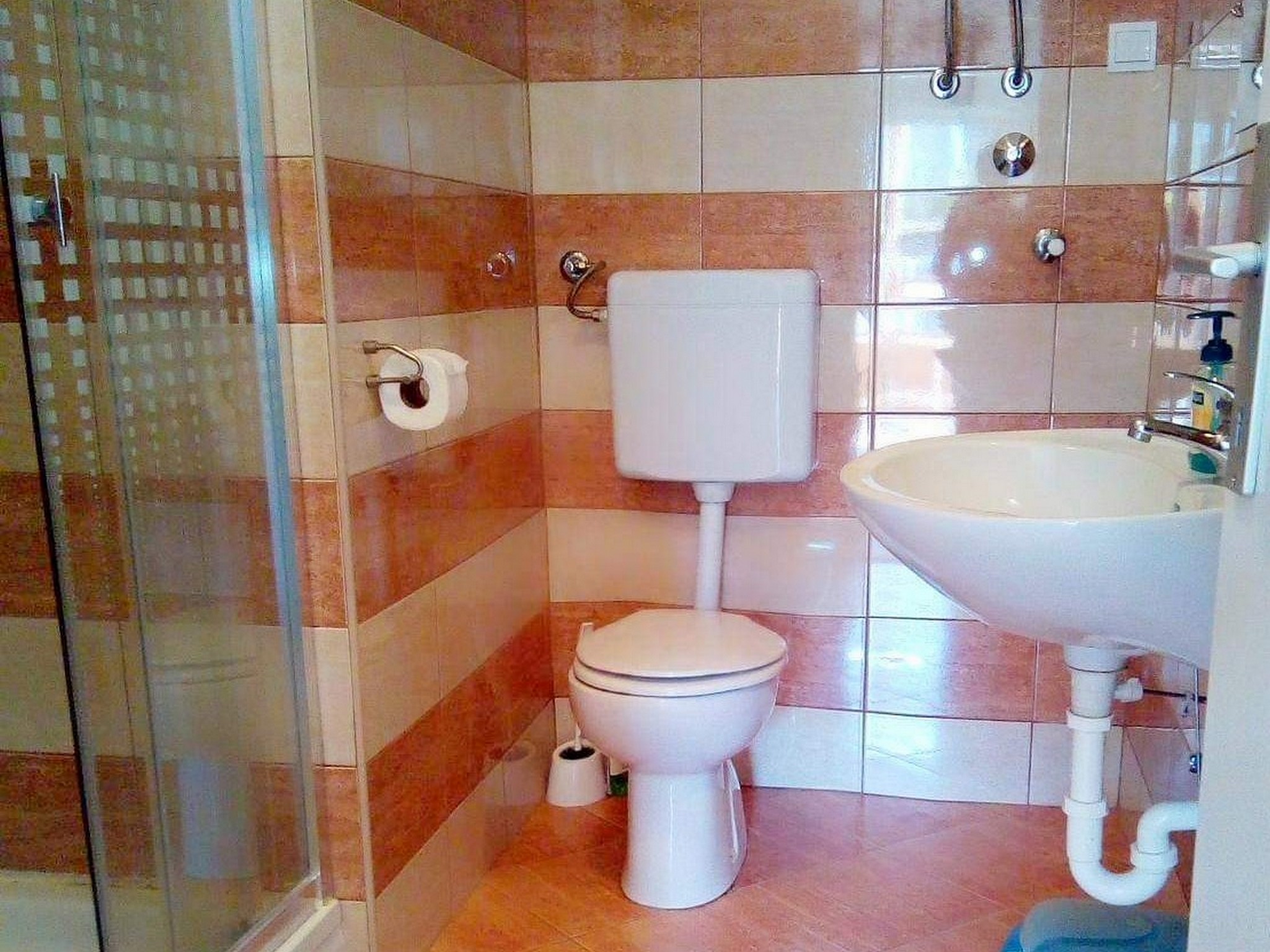 Apartment Capacity 2