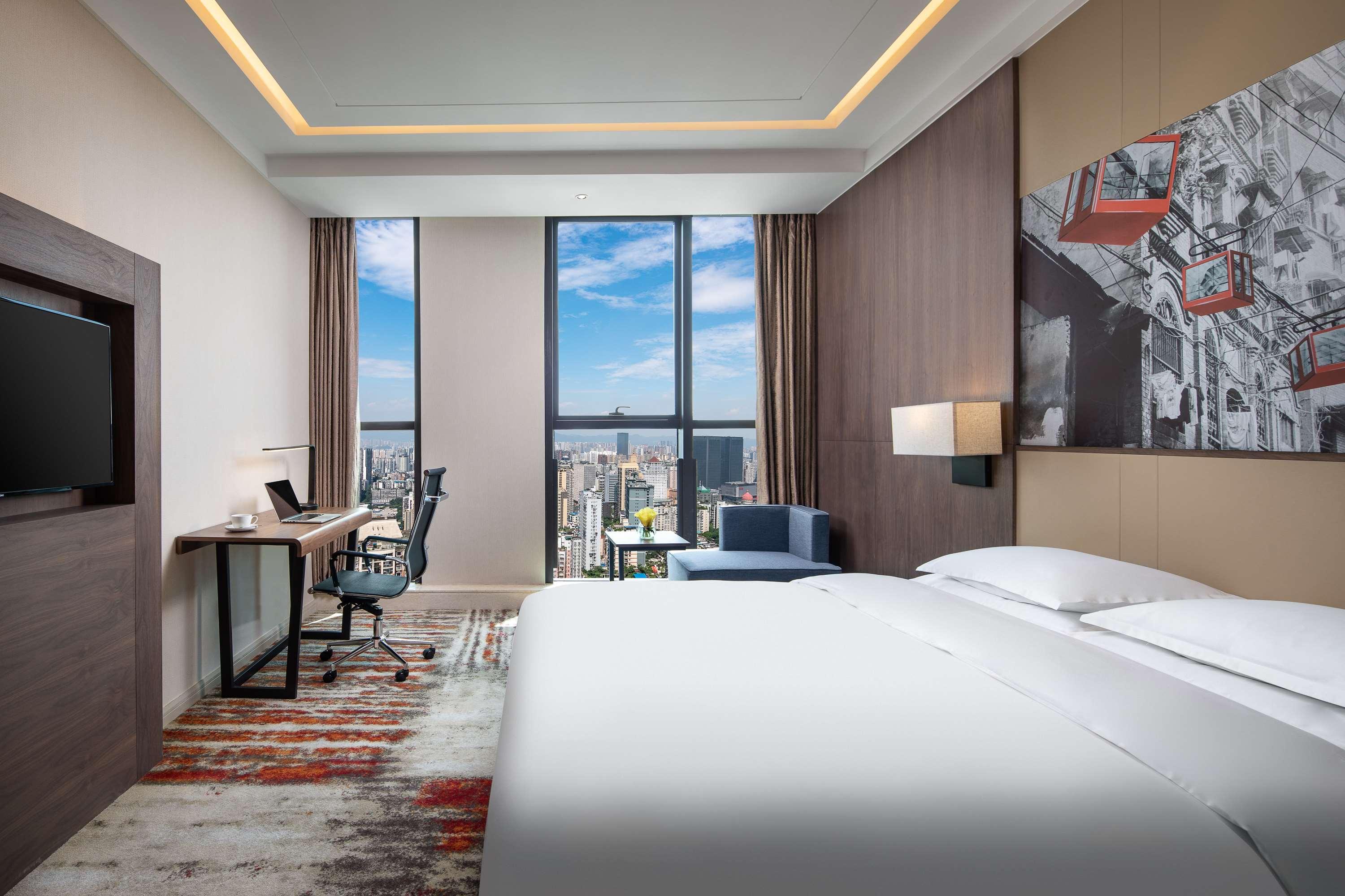 Room City View King Bed