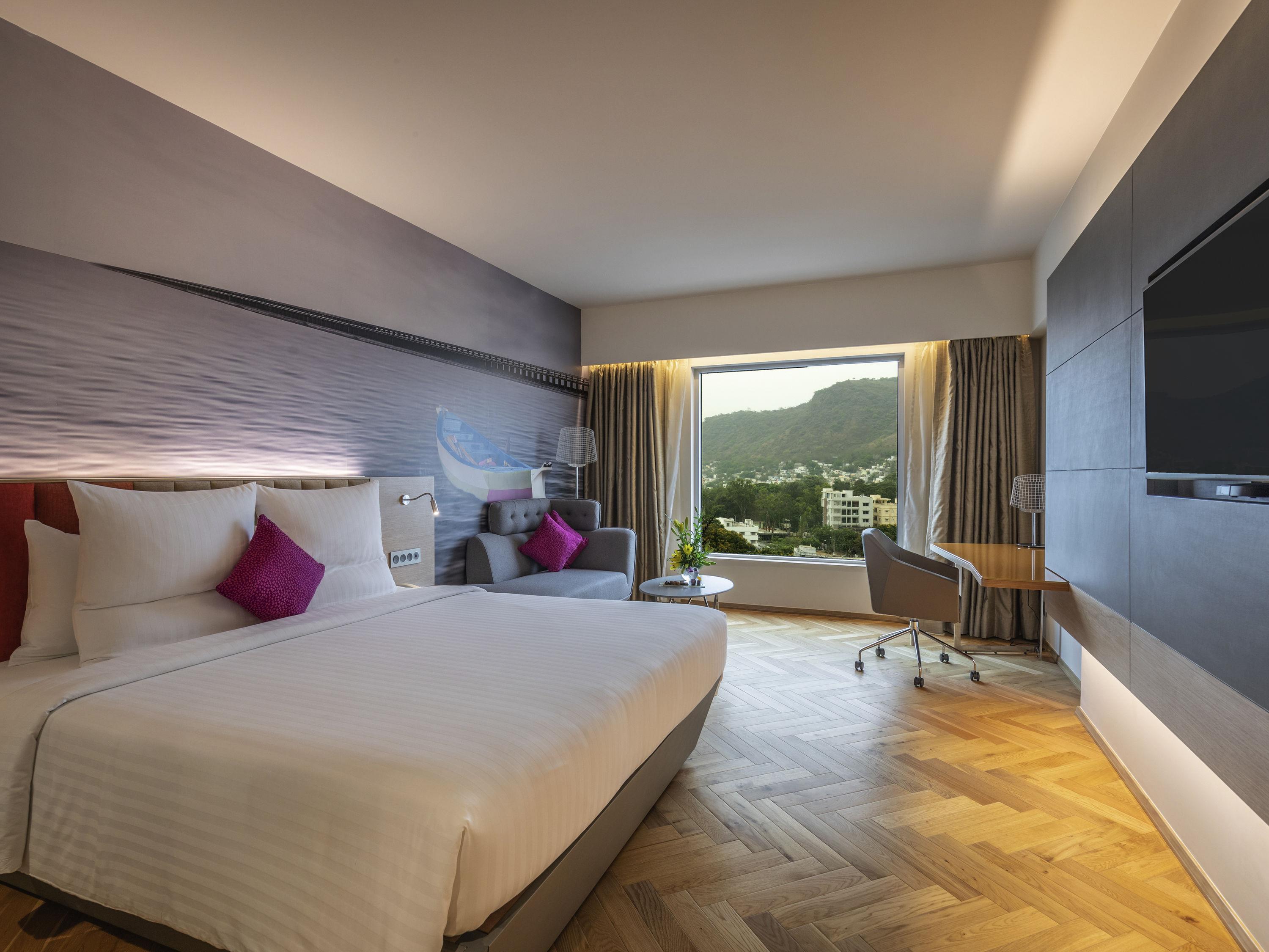 Double Superior Queen Bed