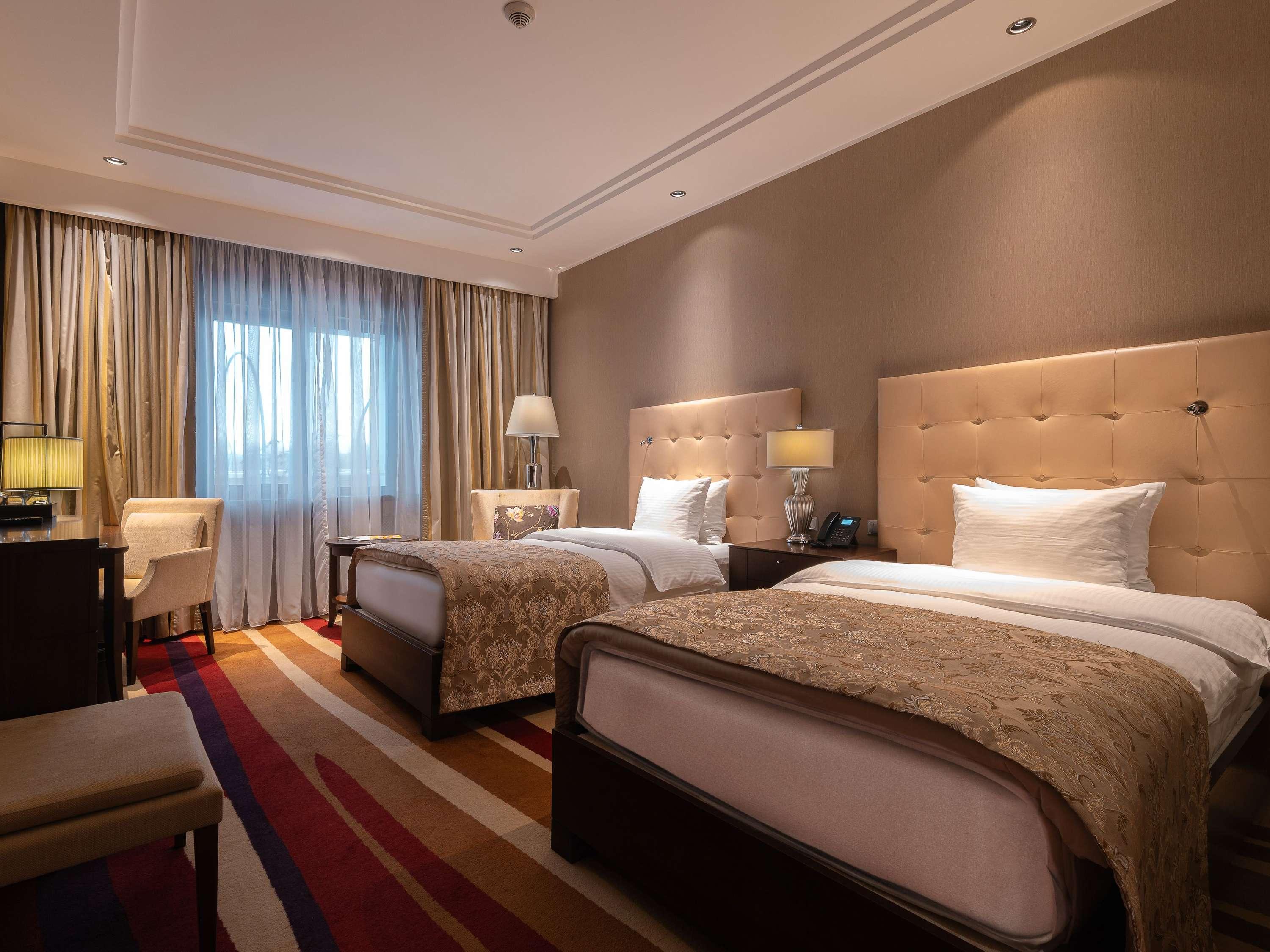 Junior Suite with Views