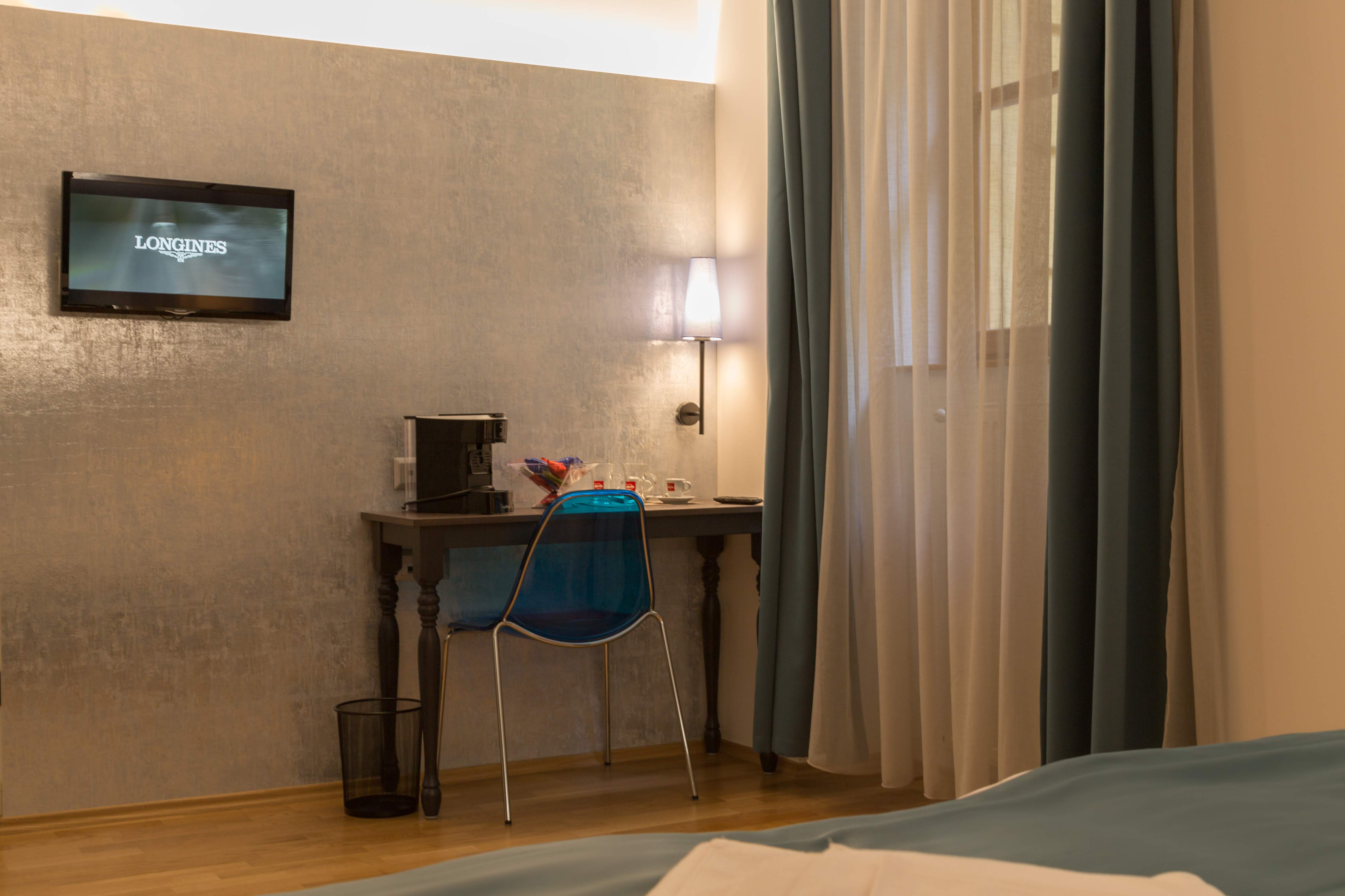 Double or Twin Deluxe